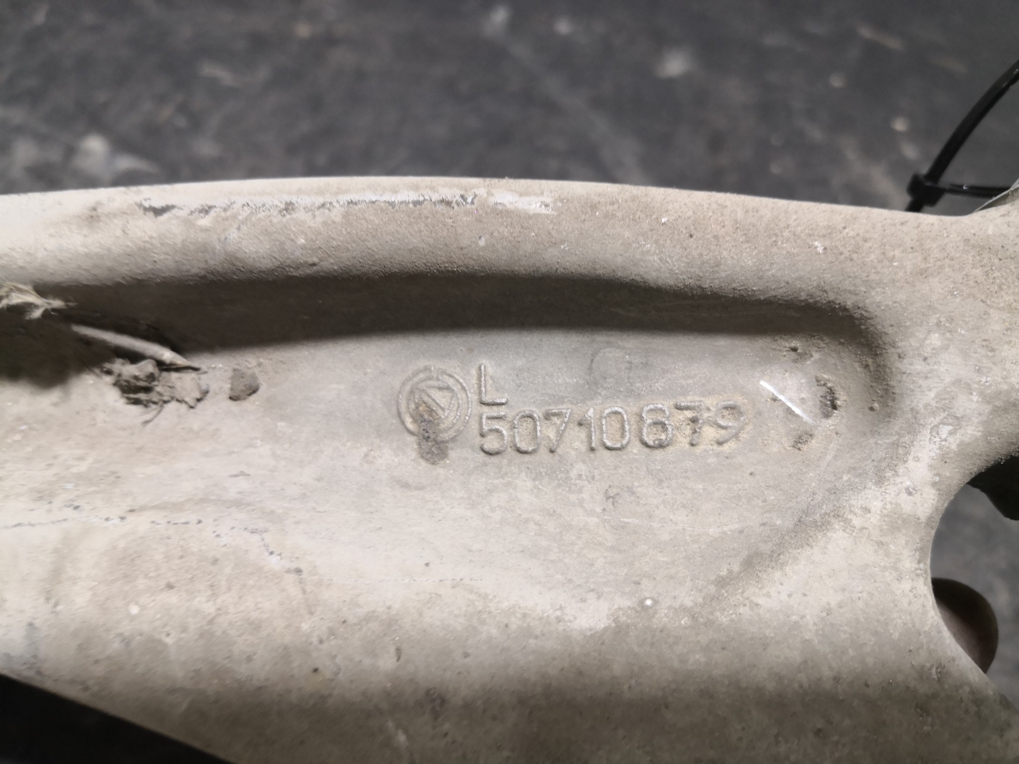 Braço Suspensão Frente Esq ALFA ROMEO 159 Sportwagon (939_) | 05 - 12 Imagem-3