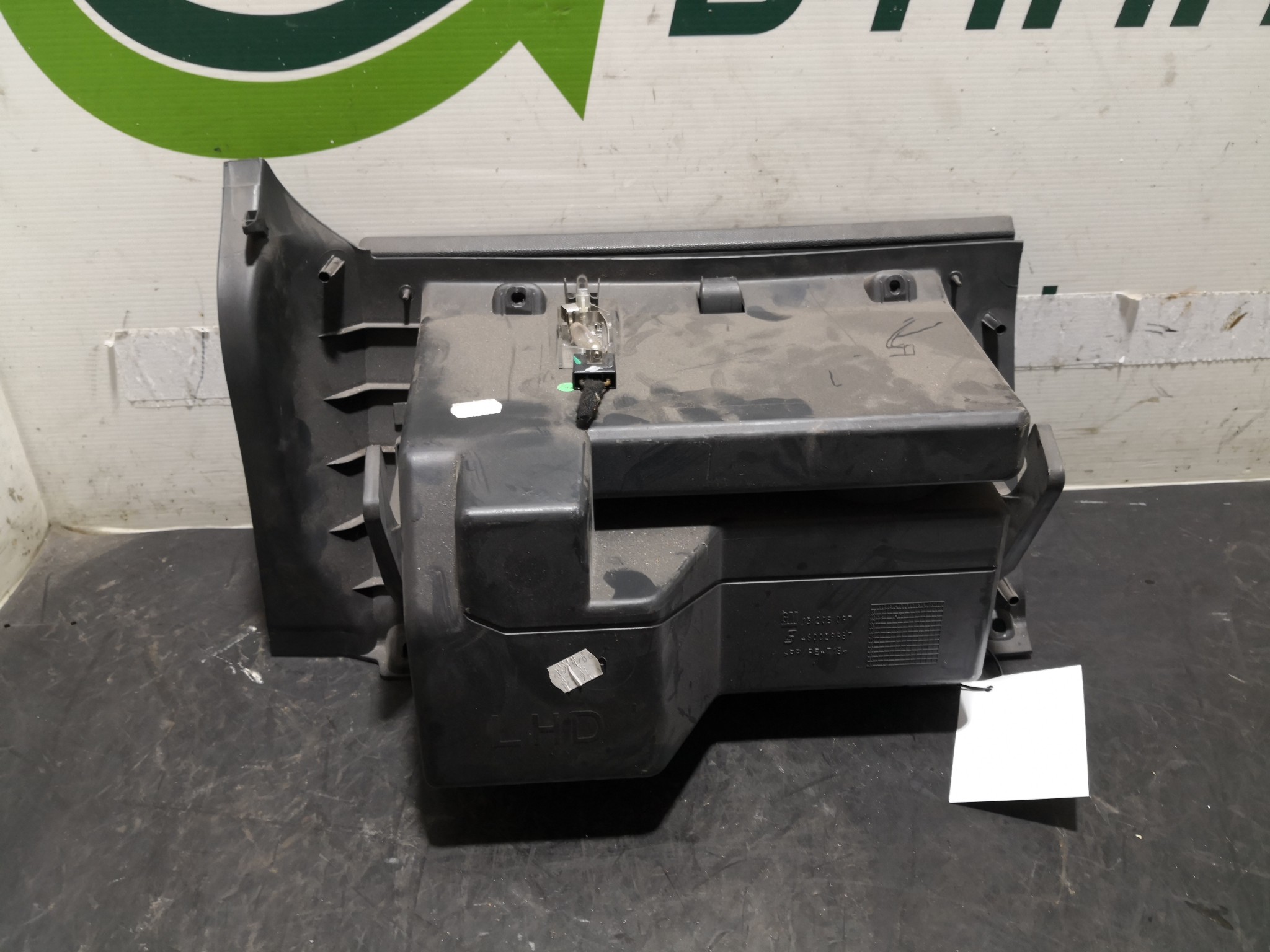 Porta Luvas OPEL CORSA D (S07) | 06 - 14 Imagem-3