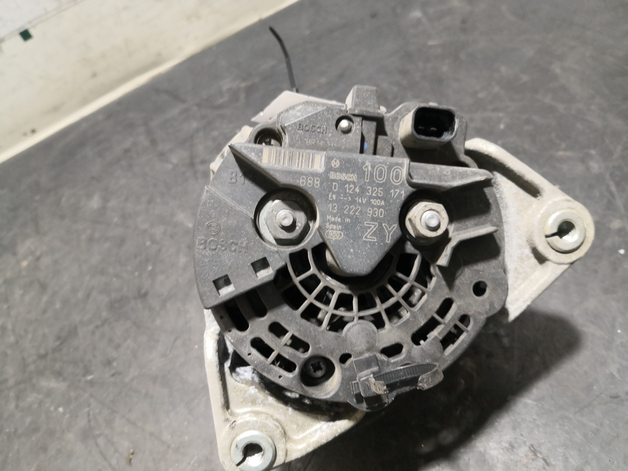 Alternador OPEL CORSA D (S07) | 06 - 14 Imagem-1