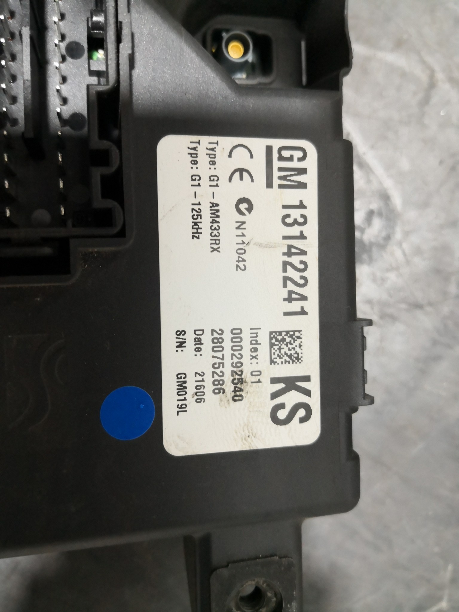 SAM OPEL CORSA D (S07) | 06 - 14 Imagem-1