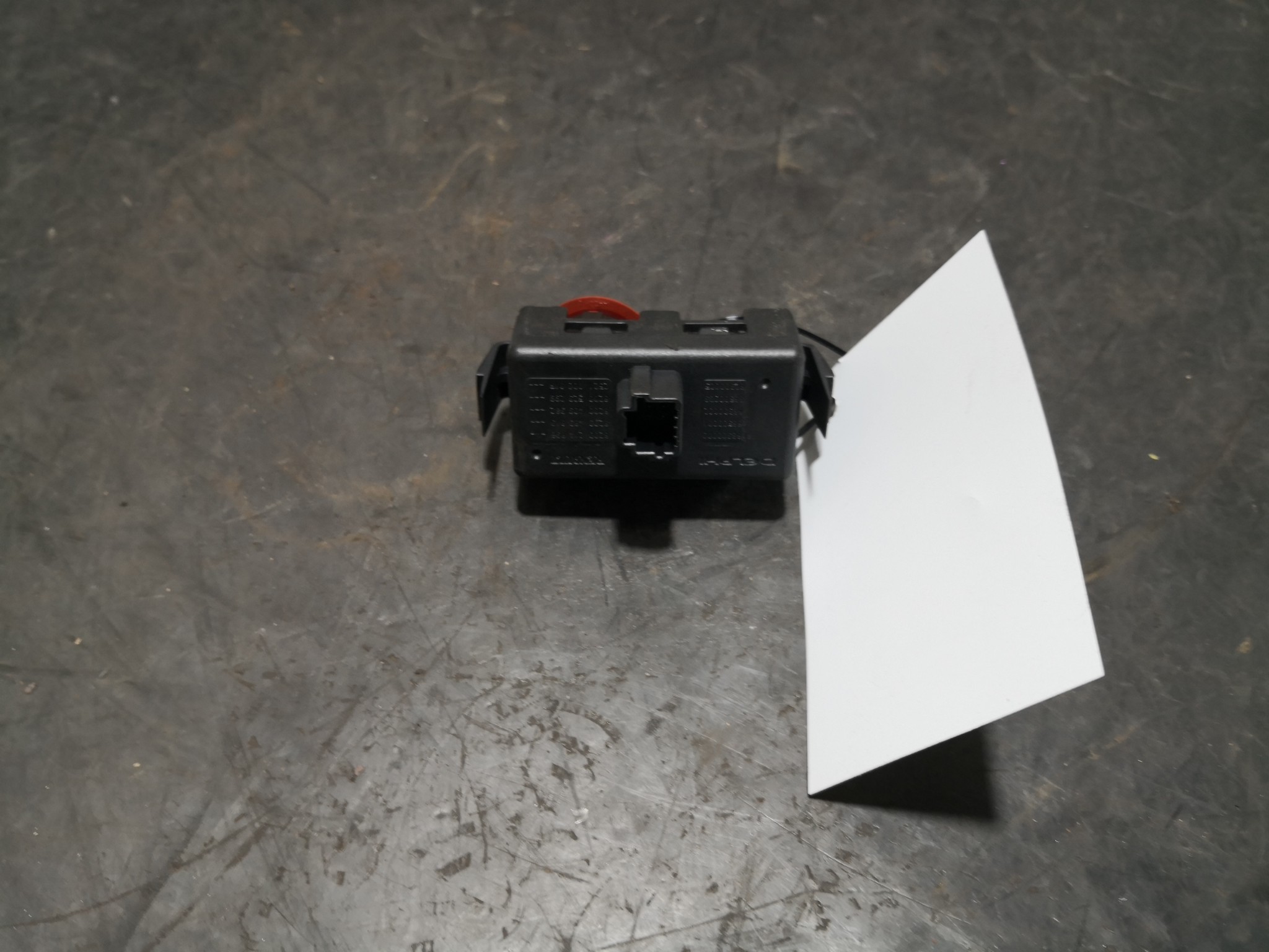 Botão 4 Piscas RENAULT CLIO III (BR0/1, CR0/1) | 05 -  Imagem-2