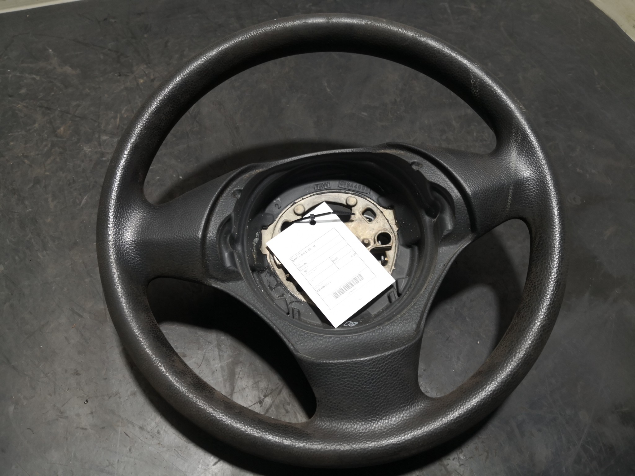 Volante BMW 1 (E87) | 03 - 13 Imagem-2