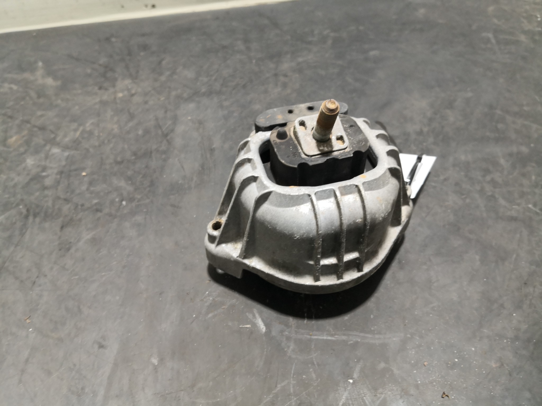 Apoio de Motor BMW 1 (E87) | 03 - 13 Imagem-1