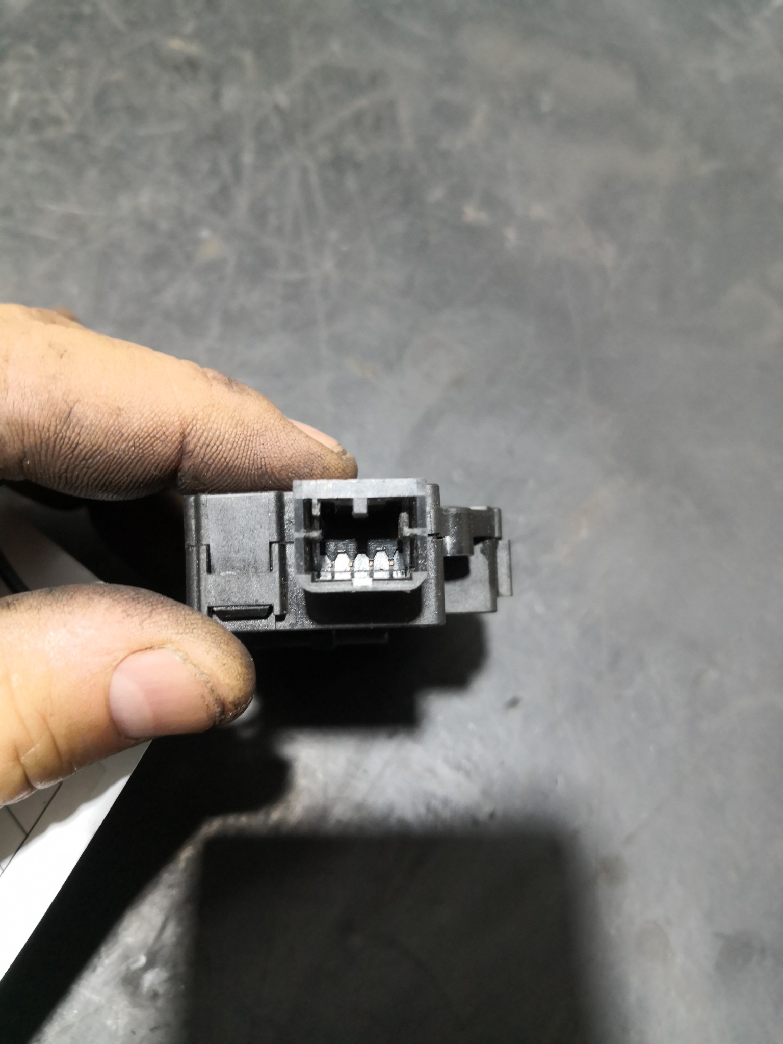 Motor de Comporta BMW 1 (E87) | 03 - 13 Imagem-1