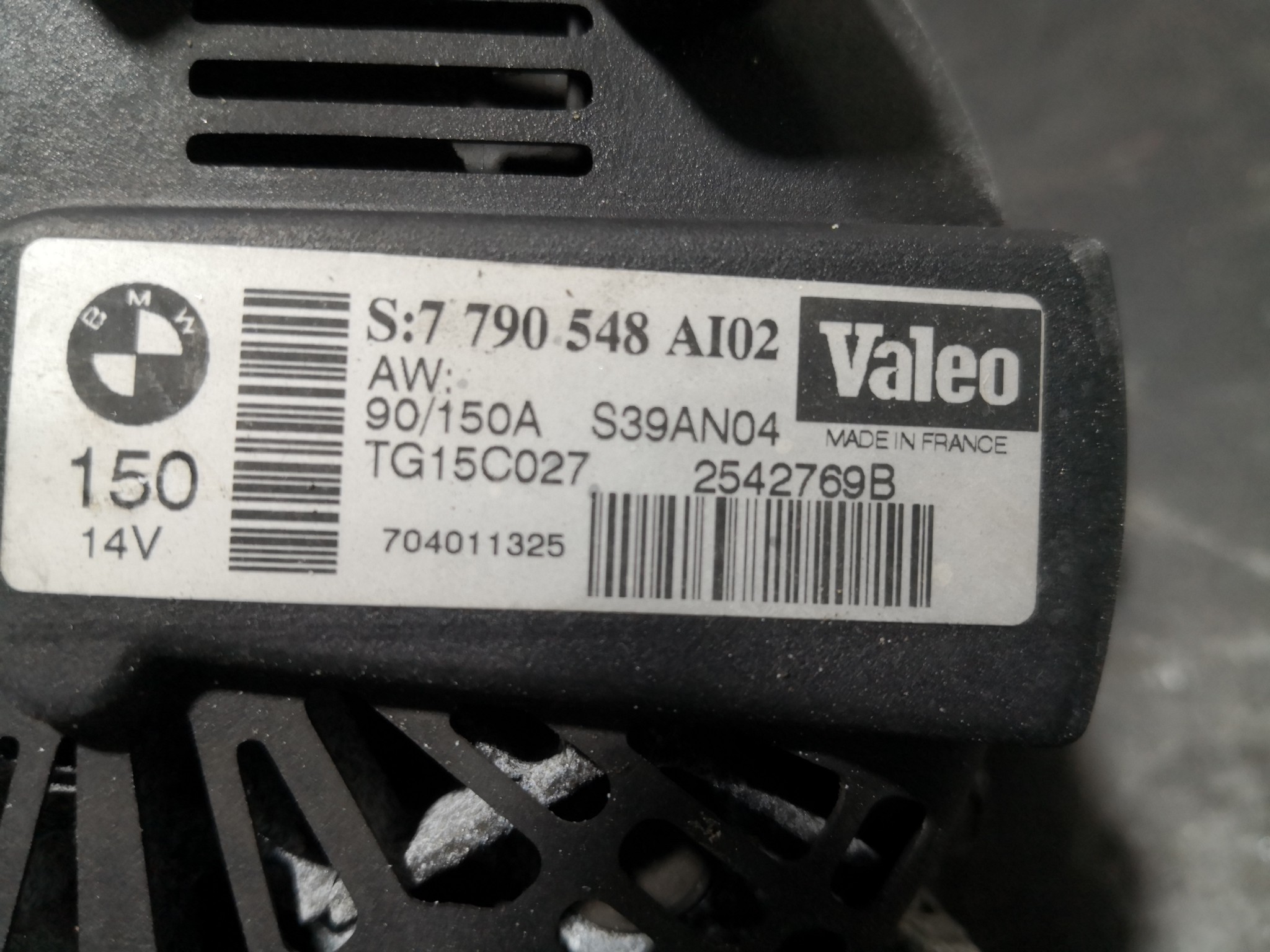 Alternador BMW 1 (E87) | 03 - 13 Imagem-2