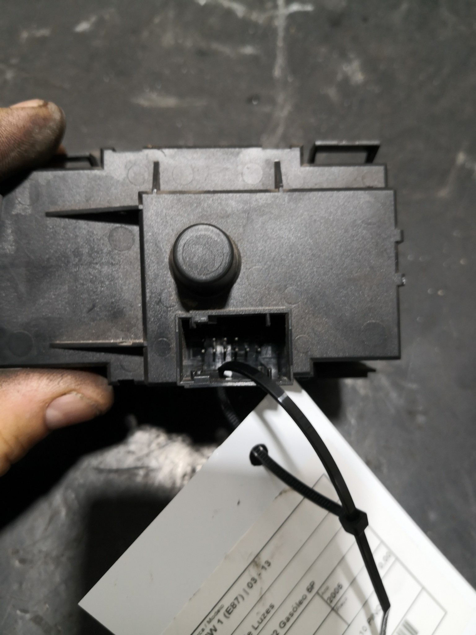 Botão de Luzes BMW 1 (E87) | 03 - 13 Imagem-1