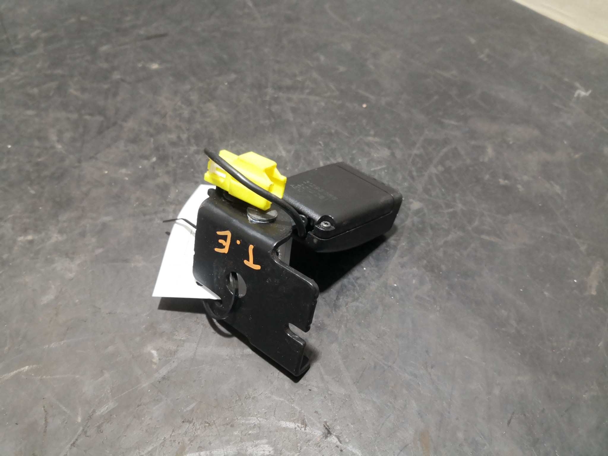 Engate Cinto Trás Esq VOLVO S80 II (124) | 06 -  Imagem-2