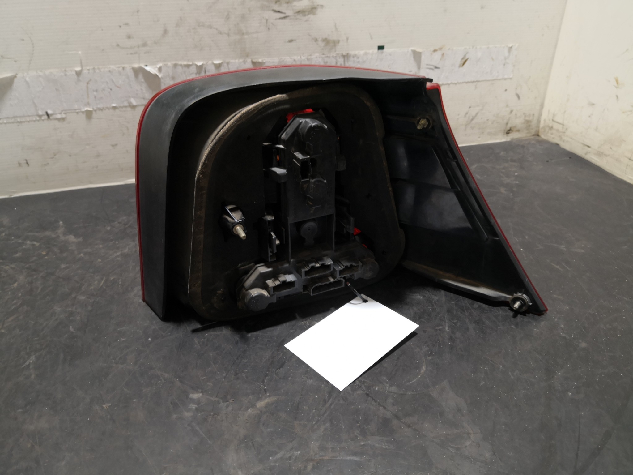 Farolim Stop Esq VOLKSWAGEN - ID S_106511