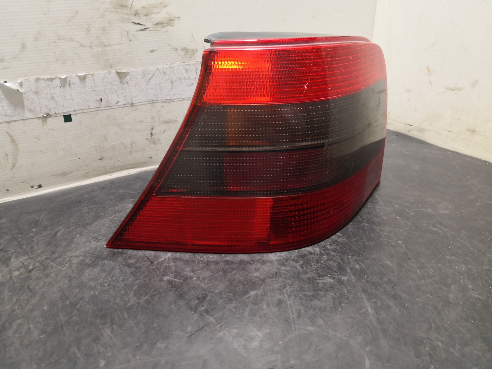 Farolim Stop Esq VOLKSWAGEN GOLF IV (1J1) | 97 - 07 Imagem-2