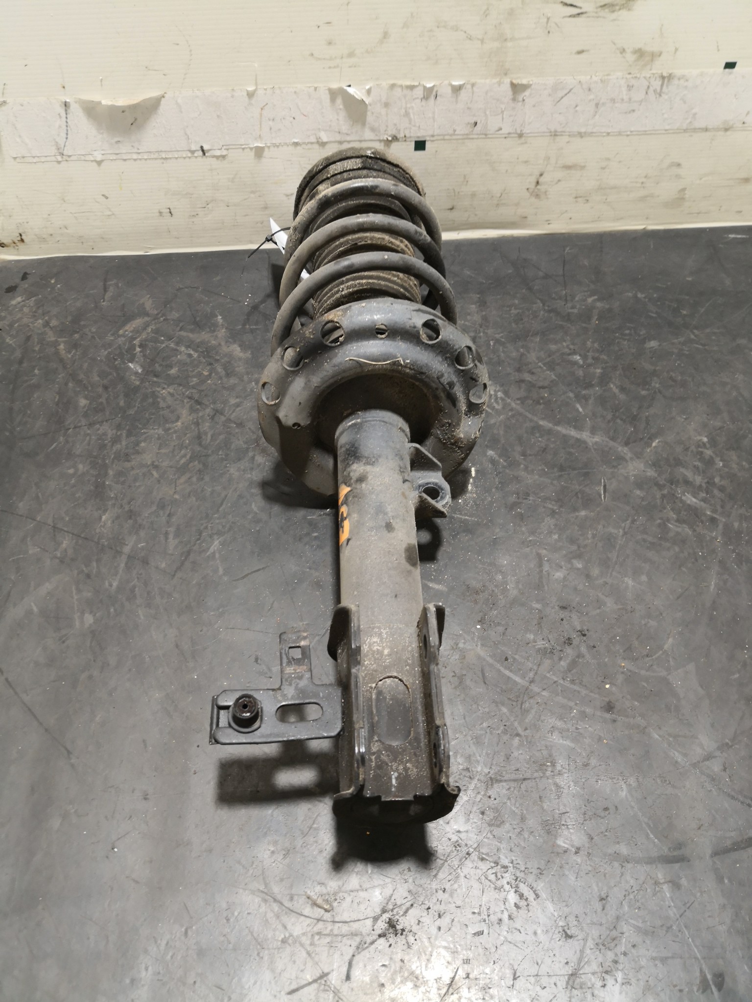 Amortecedor Frente Esq OPEL ASTRA H Combi (A04) | 04 - 14 Imagem-2