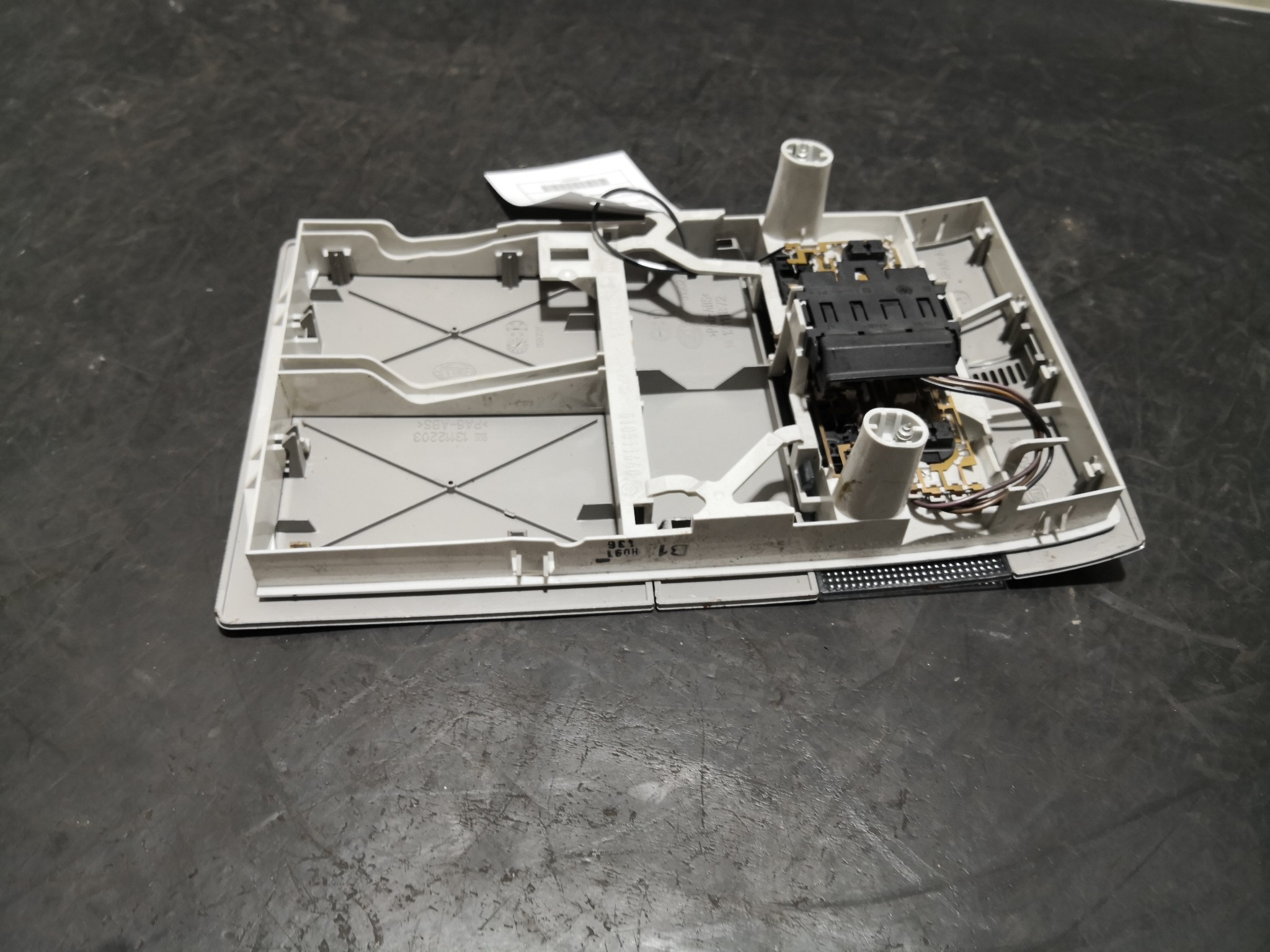 Plafonier  OPEL ASTRA H Combi (A04) | 04 - 14 Imagem-2