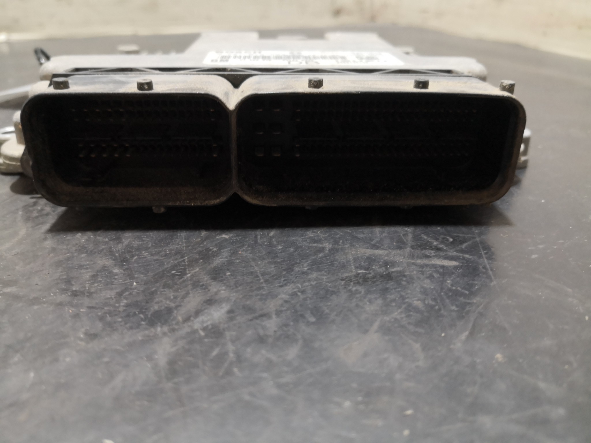 Centralina do Motor OPEL ASTRA H Combi (A04) | 04 - 14 Imagem-2