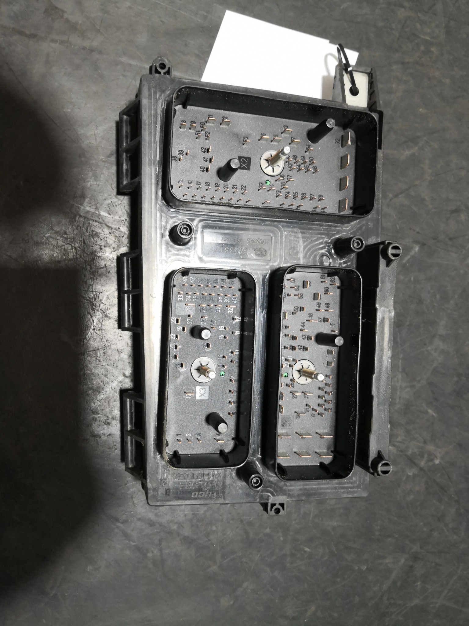 Caixa dos Fusíveis OPEL ASTRA H Combi (A04) | 04 - 14 Imagem-2