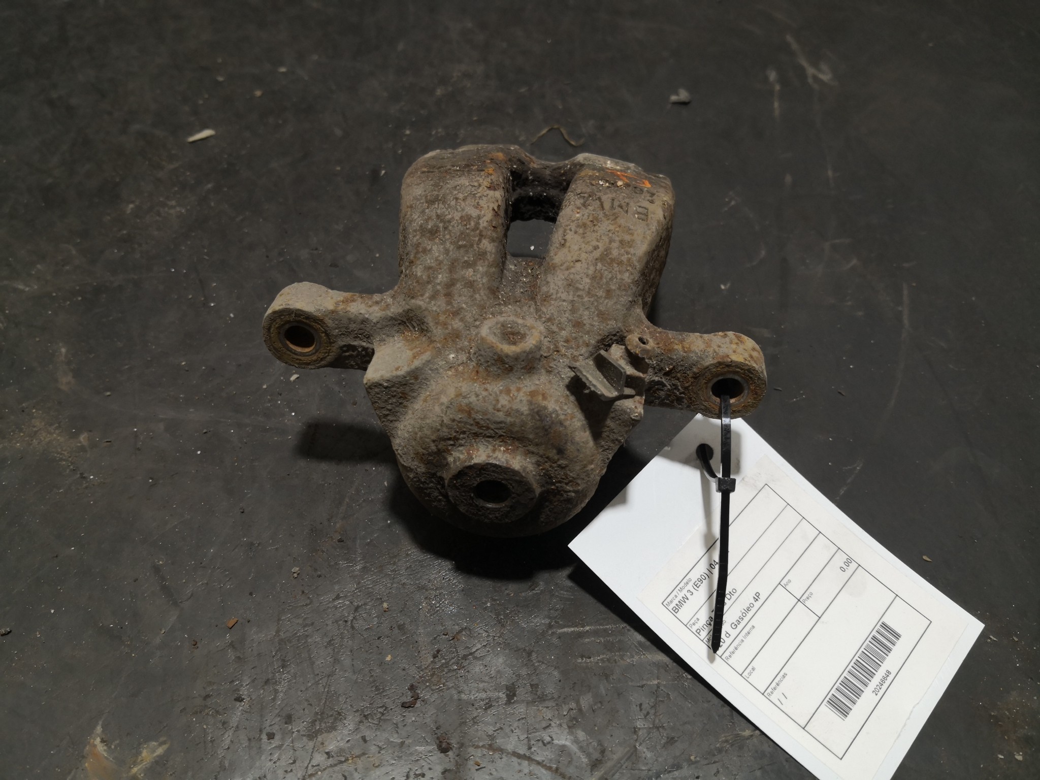 Pinça Trás Dto BMW - ID S_106647