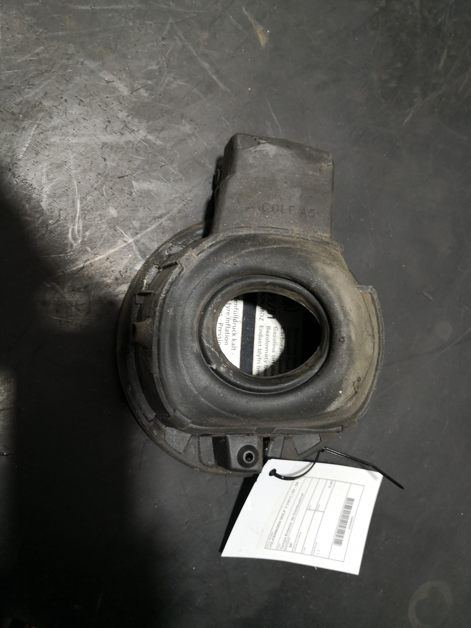 Tampa Exterior de Combustivel VOLKSWAGEN GOLF V (1K1) | 03 - 09 Imagem-2