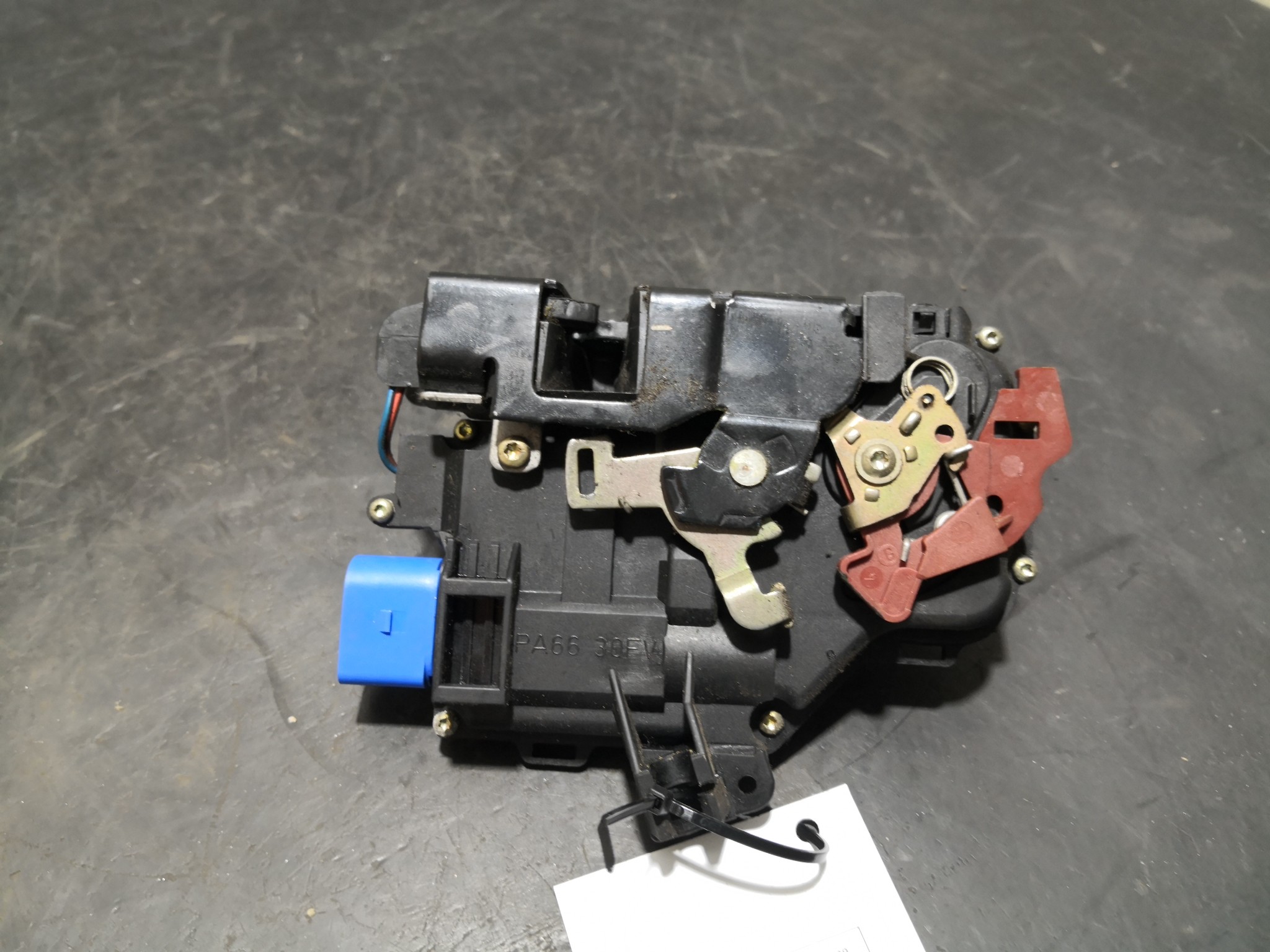 Fecho da Porta Frente Esq VOLKSWAGEN GOLF V (1K1) | 03 - 09 Imagem-3