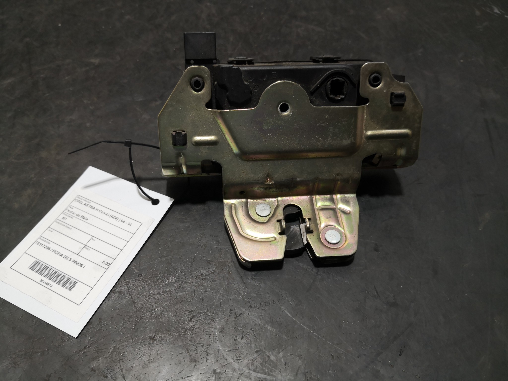 Fecho da Mala OPEL - ID S_106812