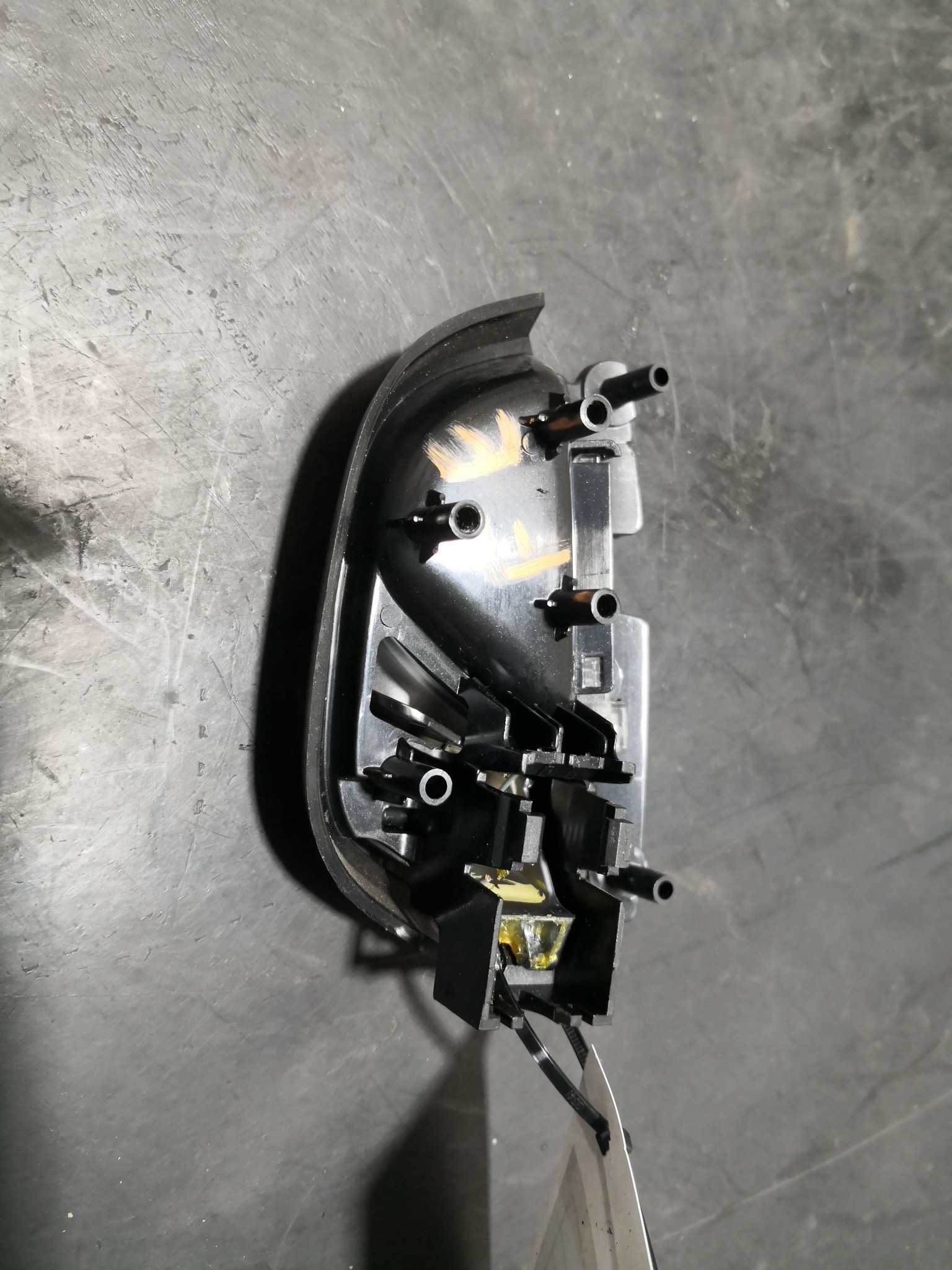 Puxador Interior Frt Esq VOLVO S80 II (124) | 06 -  Imagem-1