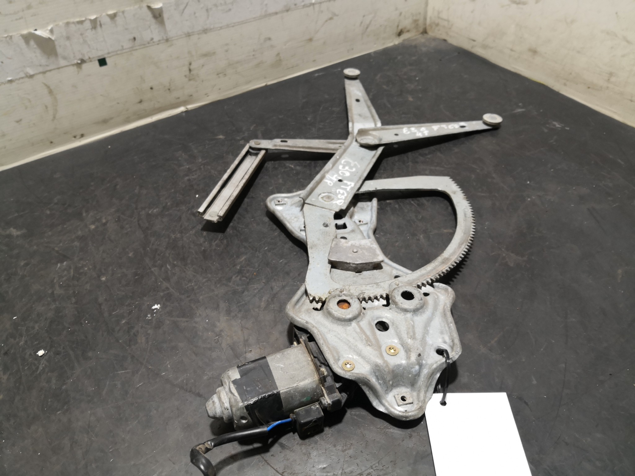 Elevador Frente Esq Electrico BMW - ID S_28640