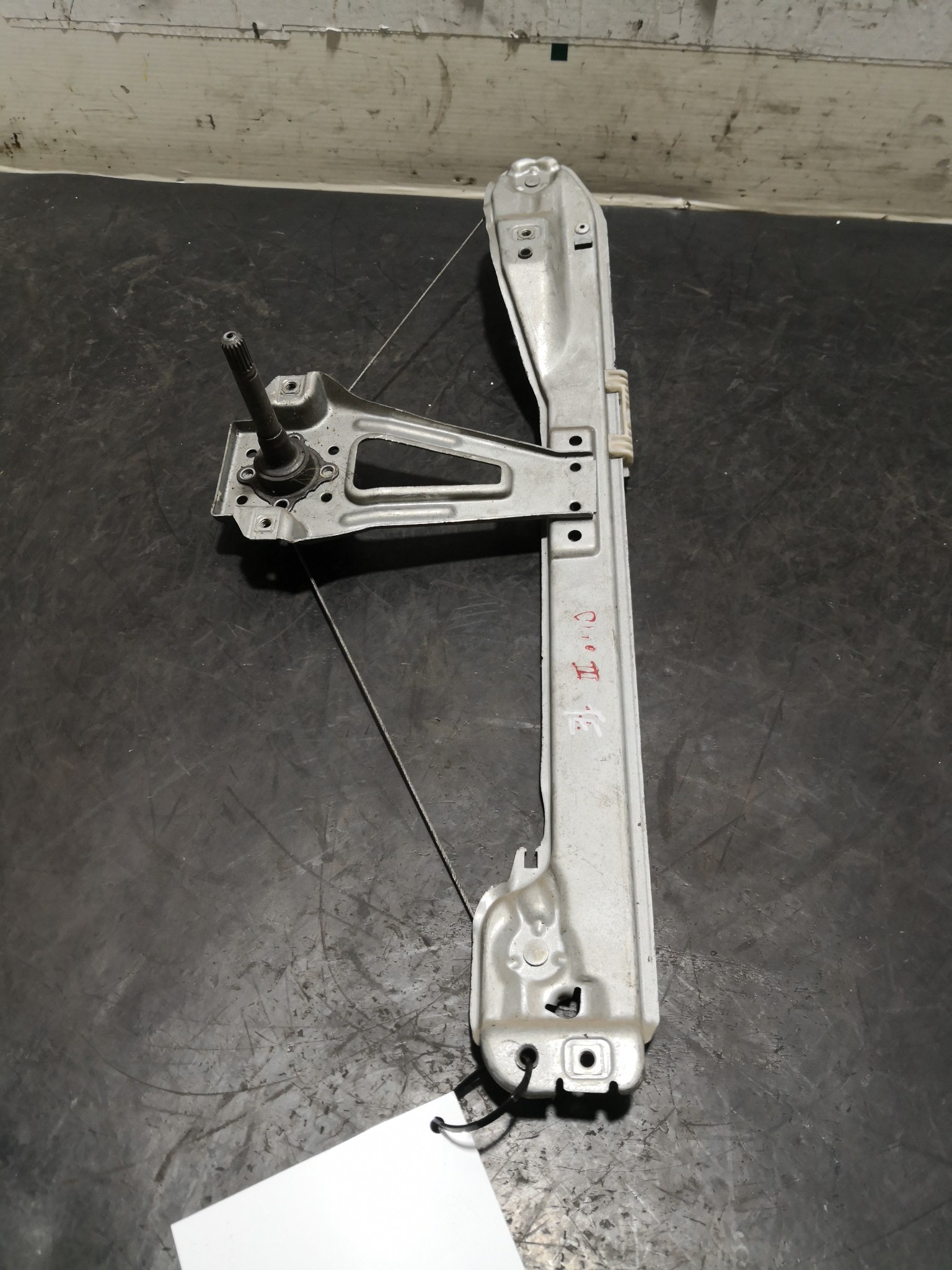 Elevador Trás Esq RENAULT - ID S_37997