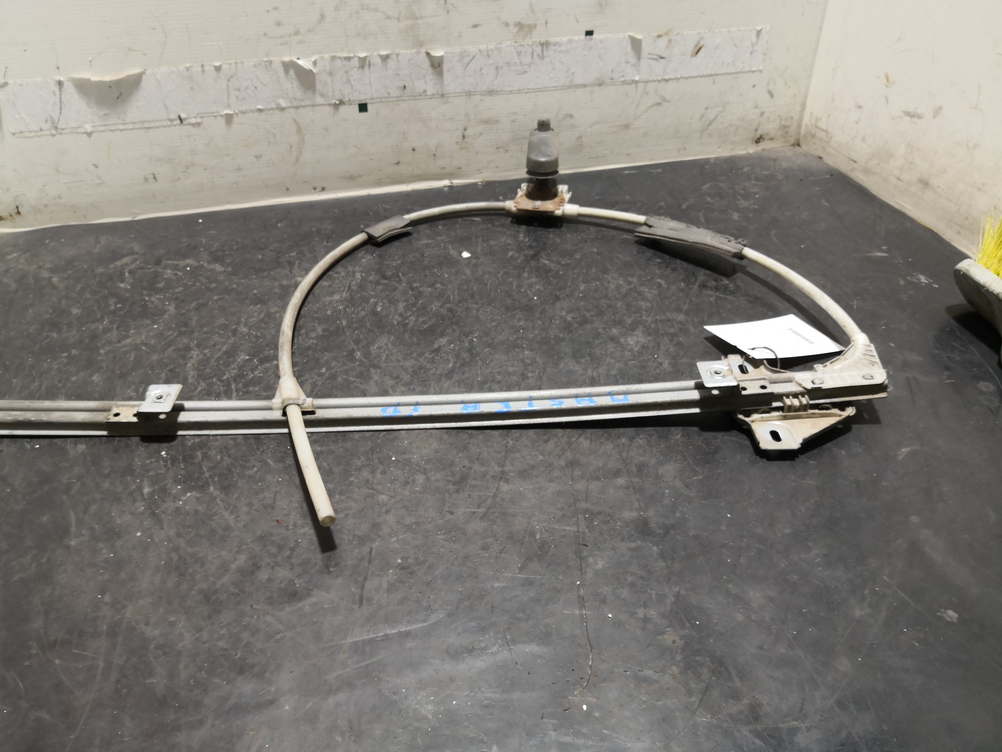 Elevador Frente Dto RENAULT MASTER I Caixa (T__) | 80 - 98 Imagem-1