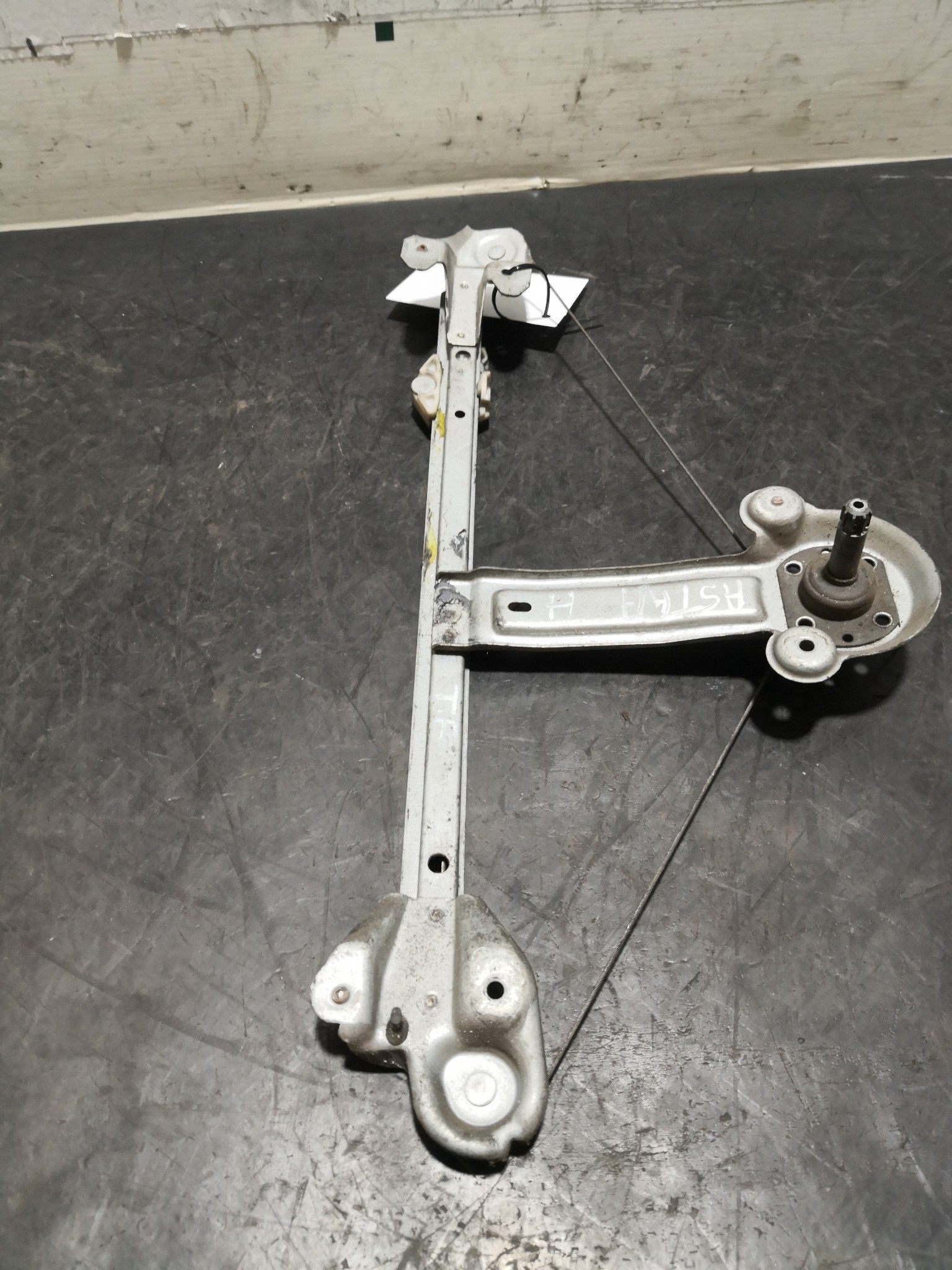 Elevador Trás Esq OPEL ASTRA H Combi (A04) | 04 - 14 Imagem-1