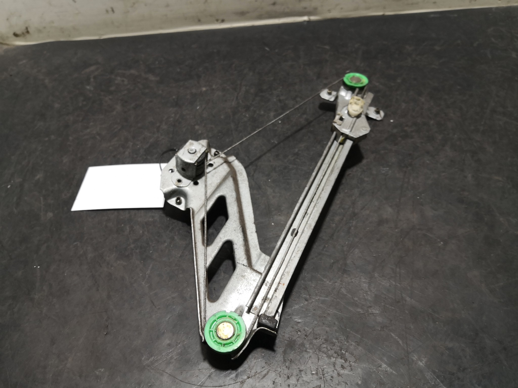 Elevador Trás Esq OPEL CORSA B (S93) | 93 - 02 Imagem-2