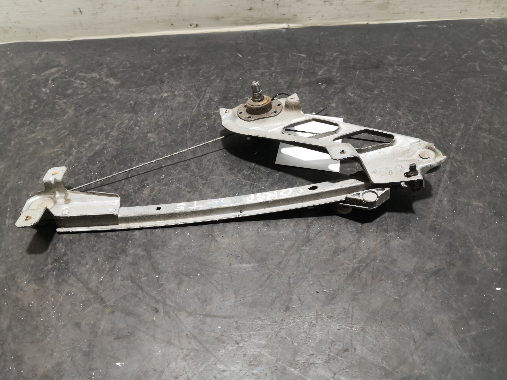 Elevador Trás Esq OPEL CORSA B (S93) | 93 - 02 Imagem-1