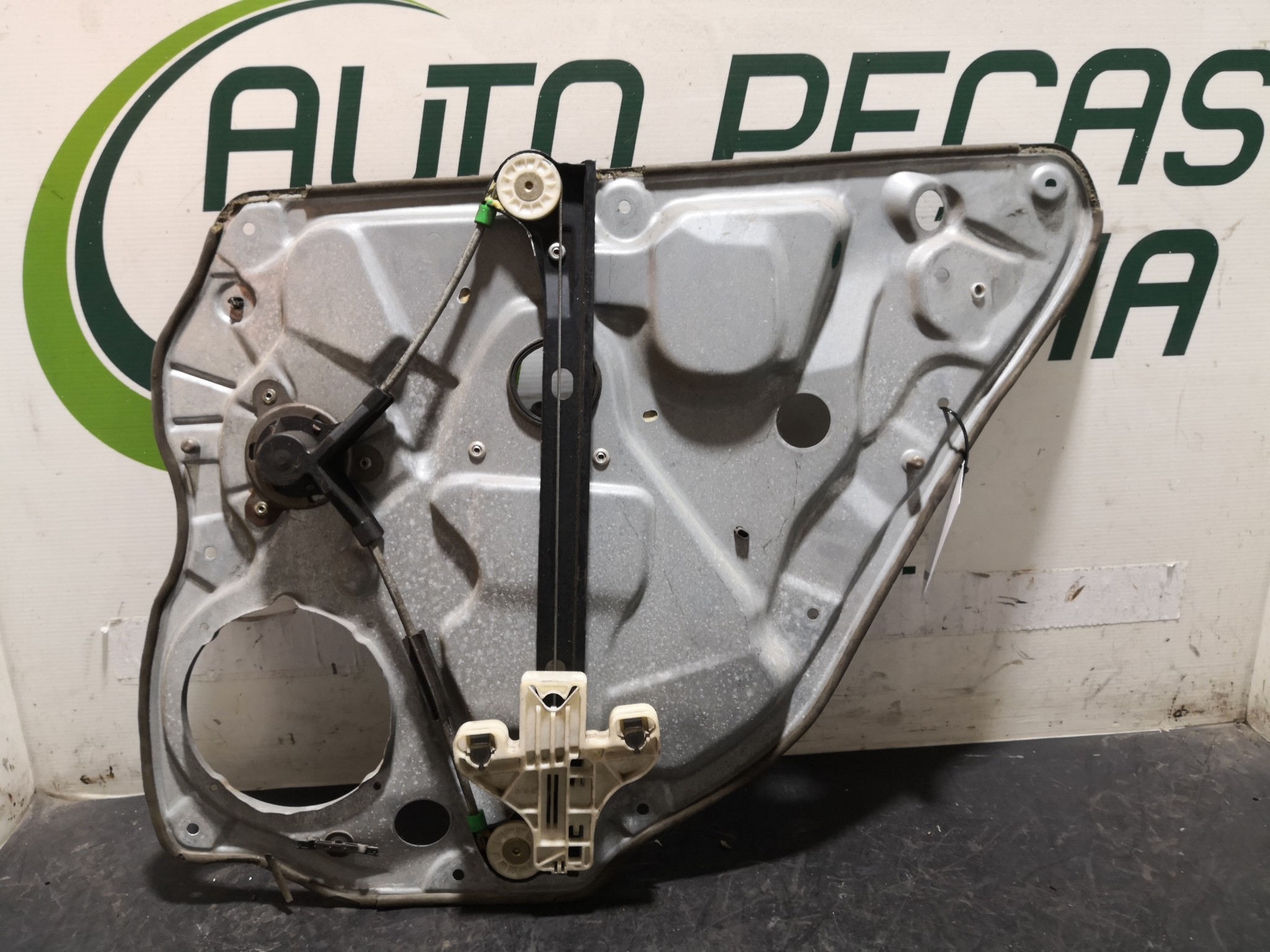 Elevador Trás Esq VOLKSWAGEN POLO (6N2) | 99 - 01 Imagem-2