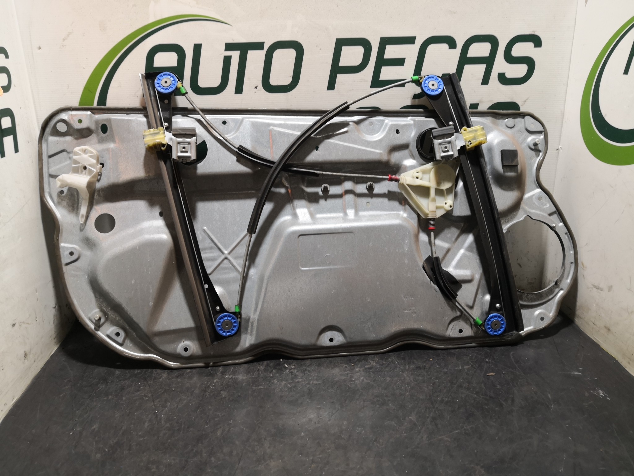 Elevador Frente Dto Electrico VOLKSWAGEN POLO (9N_) | 01 - 14 Imagem-2