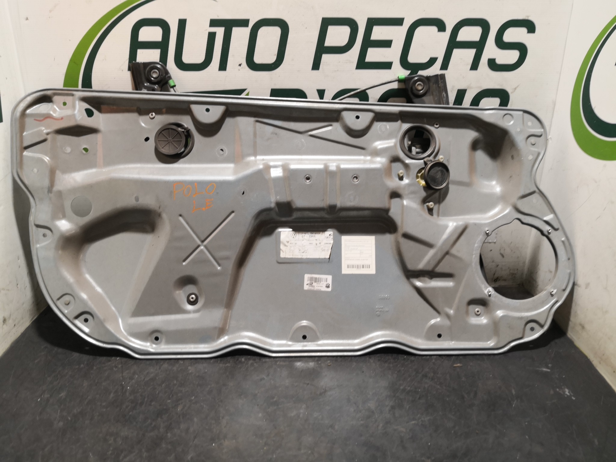 Elevador Frente Esq Electrico VOLKSWAGEN POLO (9N_) | 01 - 14 Imagem-1