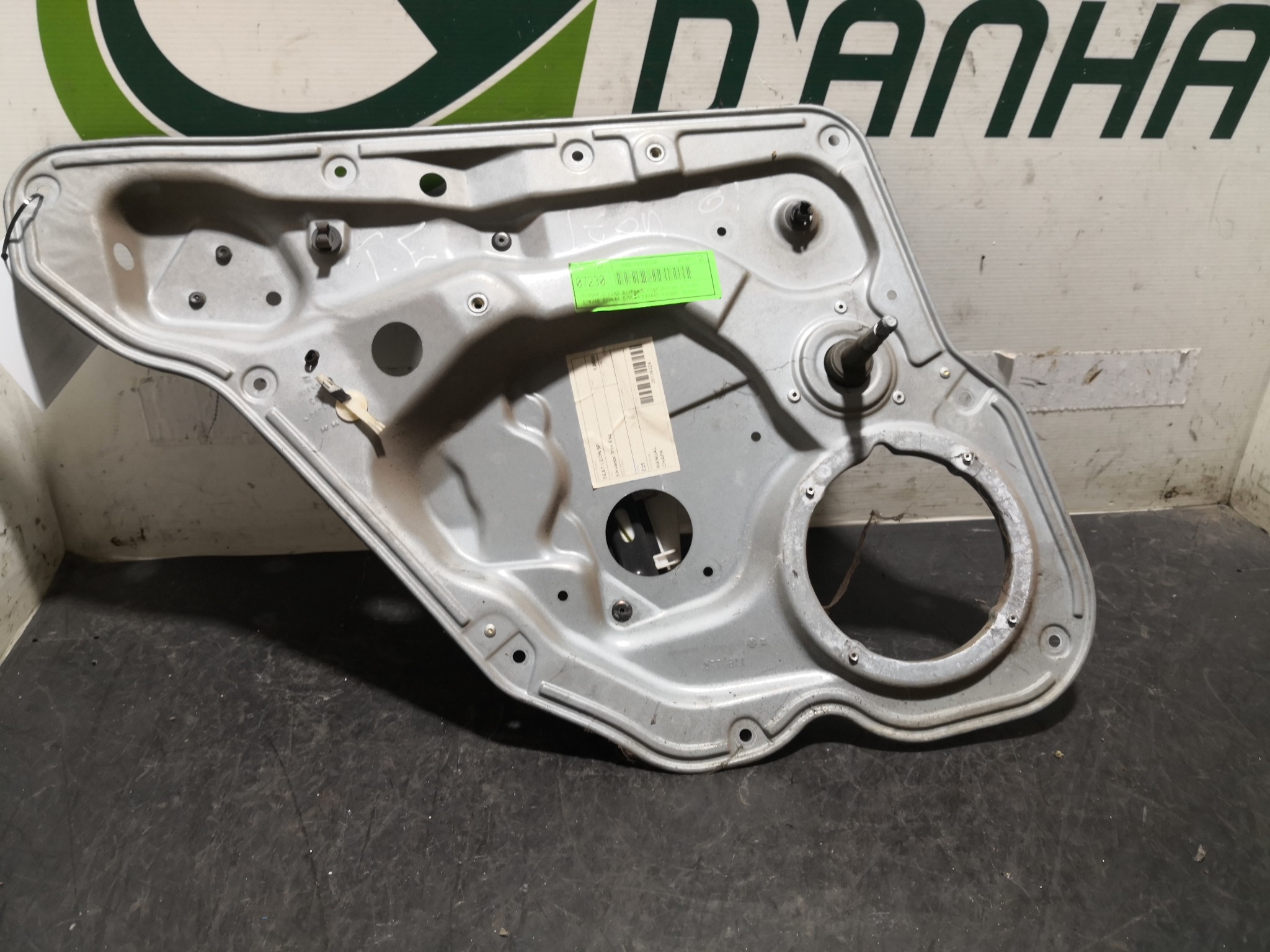 Elevador Trás Esq SEAT LEON (1M1) | 99 - 06 Imagem-1