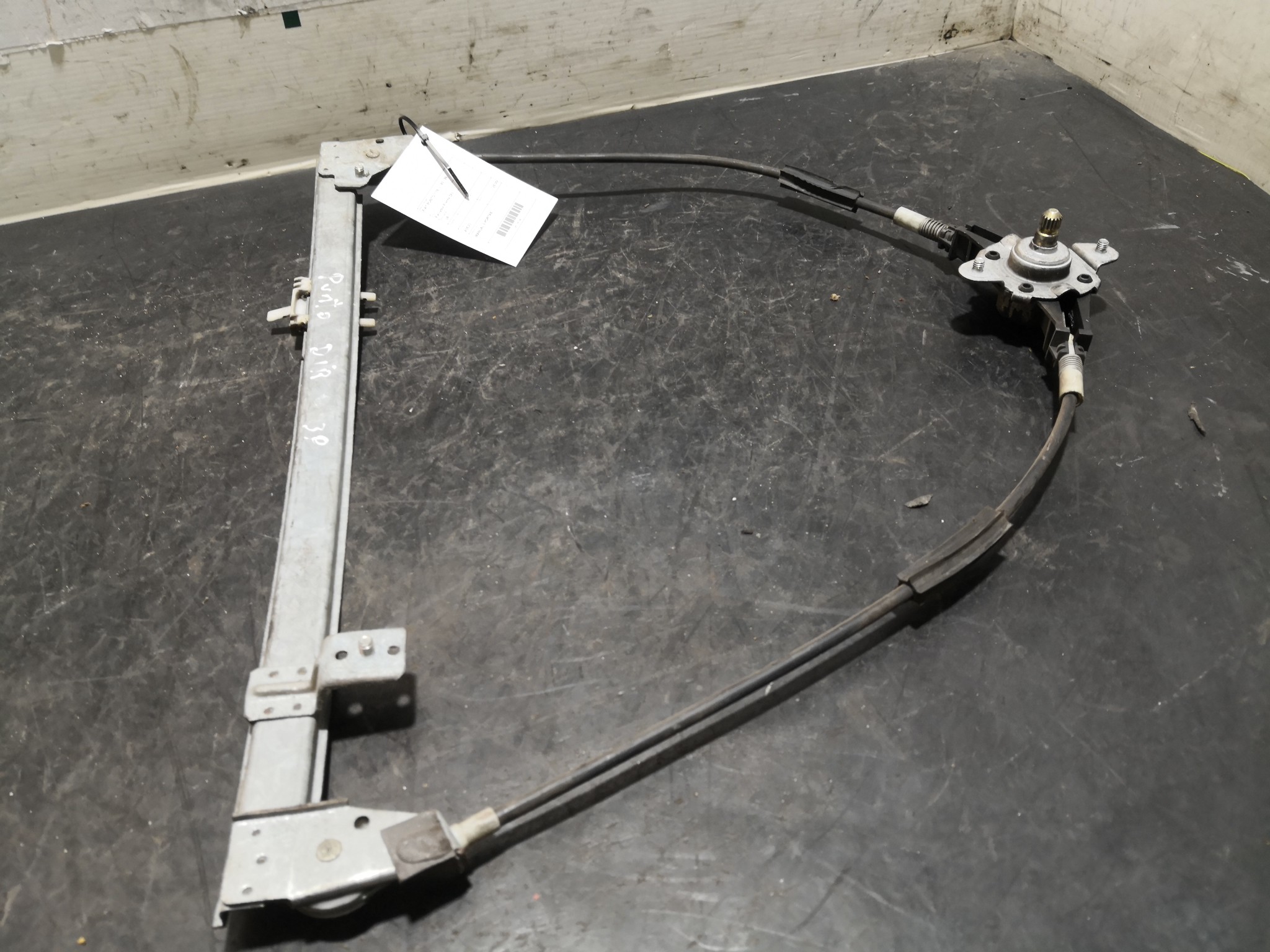 Elevador Frente Dto FIAT PUNTO (176_) | 93 - 99 Imagem-1