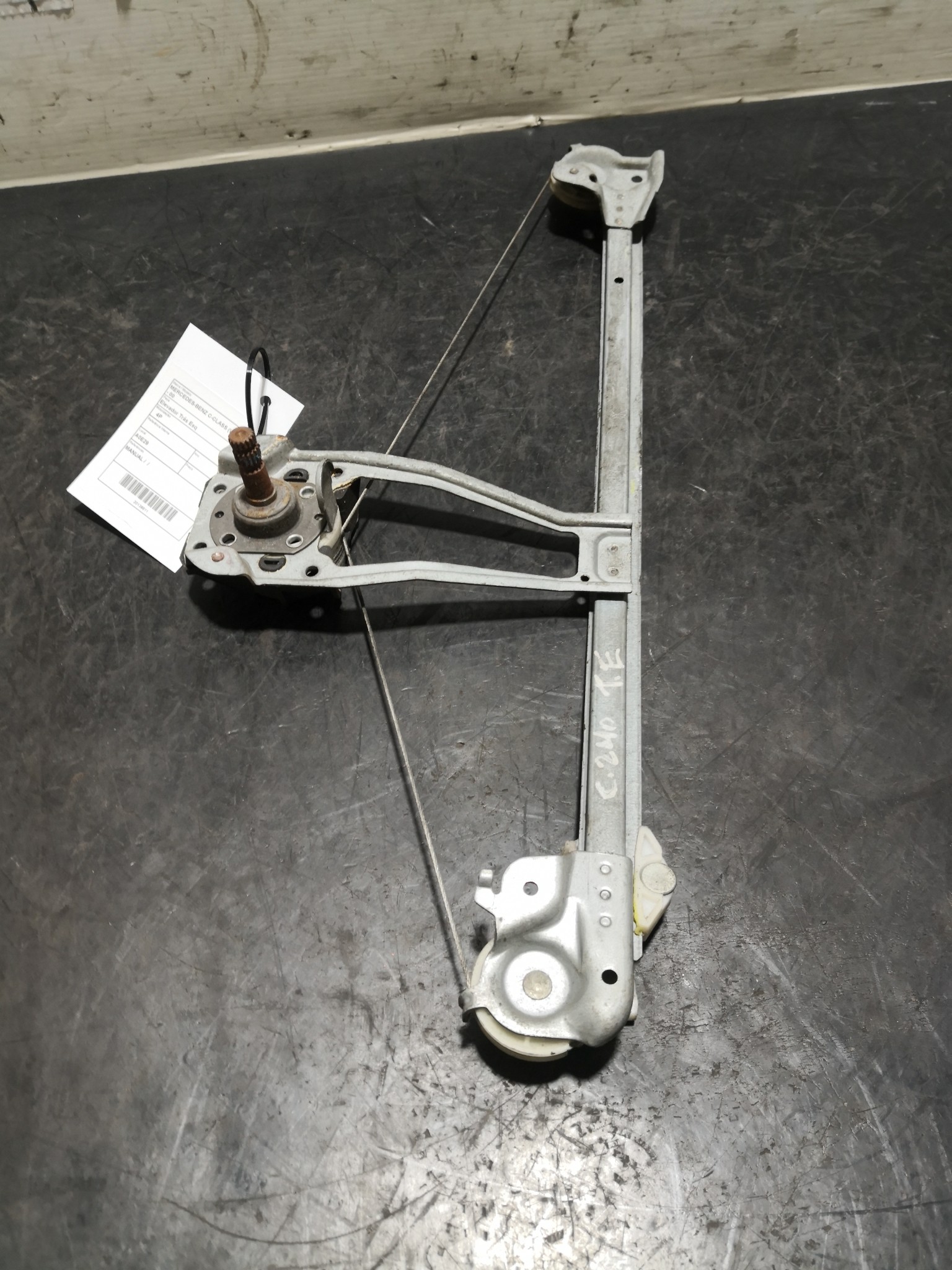 Elevador Trás Esq MERCEDES-BENZ C-CLASS (W202) | 93 - 00 Imagem-1