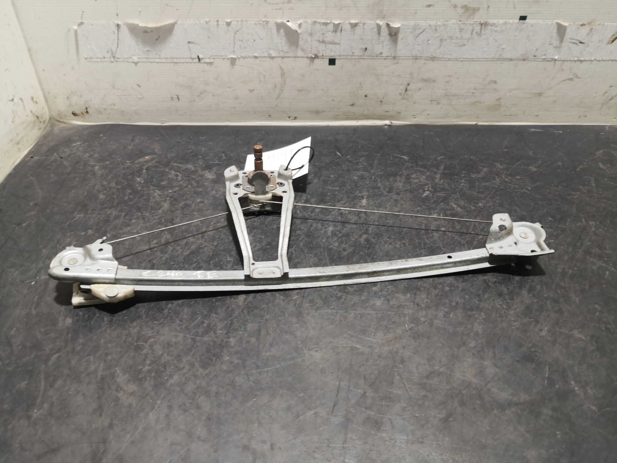 Elevador Trás Esq MERCEDES-BENZ C-CLASS (W202) | 93 - 00 Imagem-2