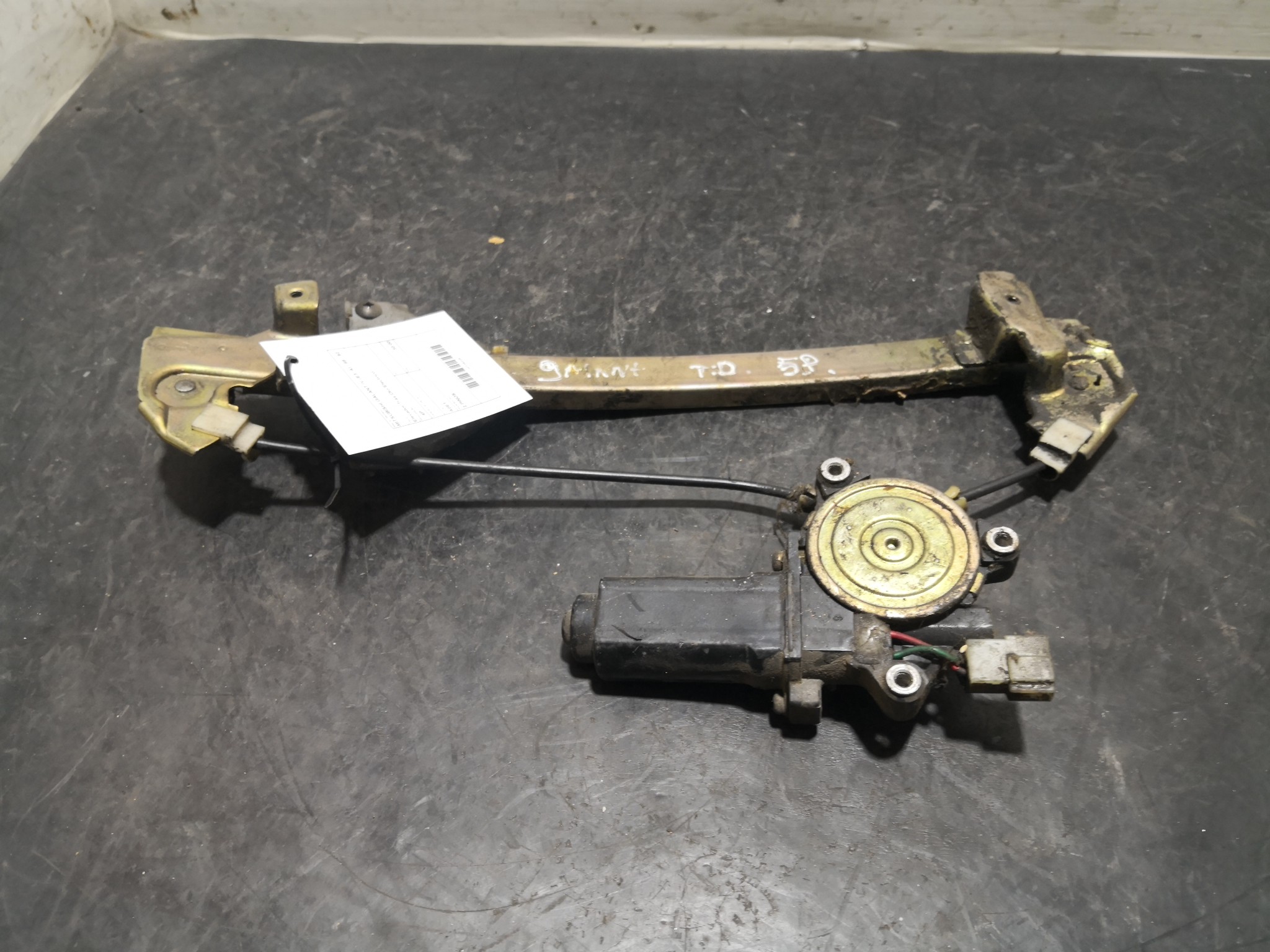 Elevador Trás Dto Electrico MITSUBISHI - ID S_26224