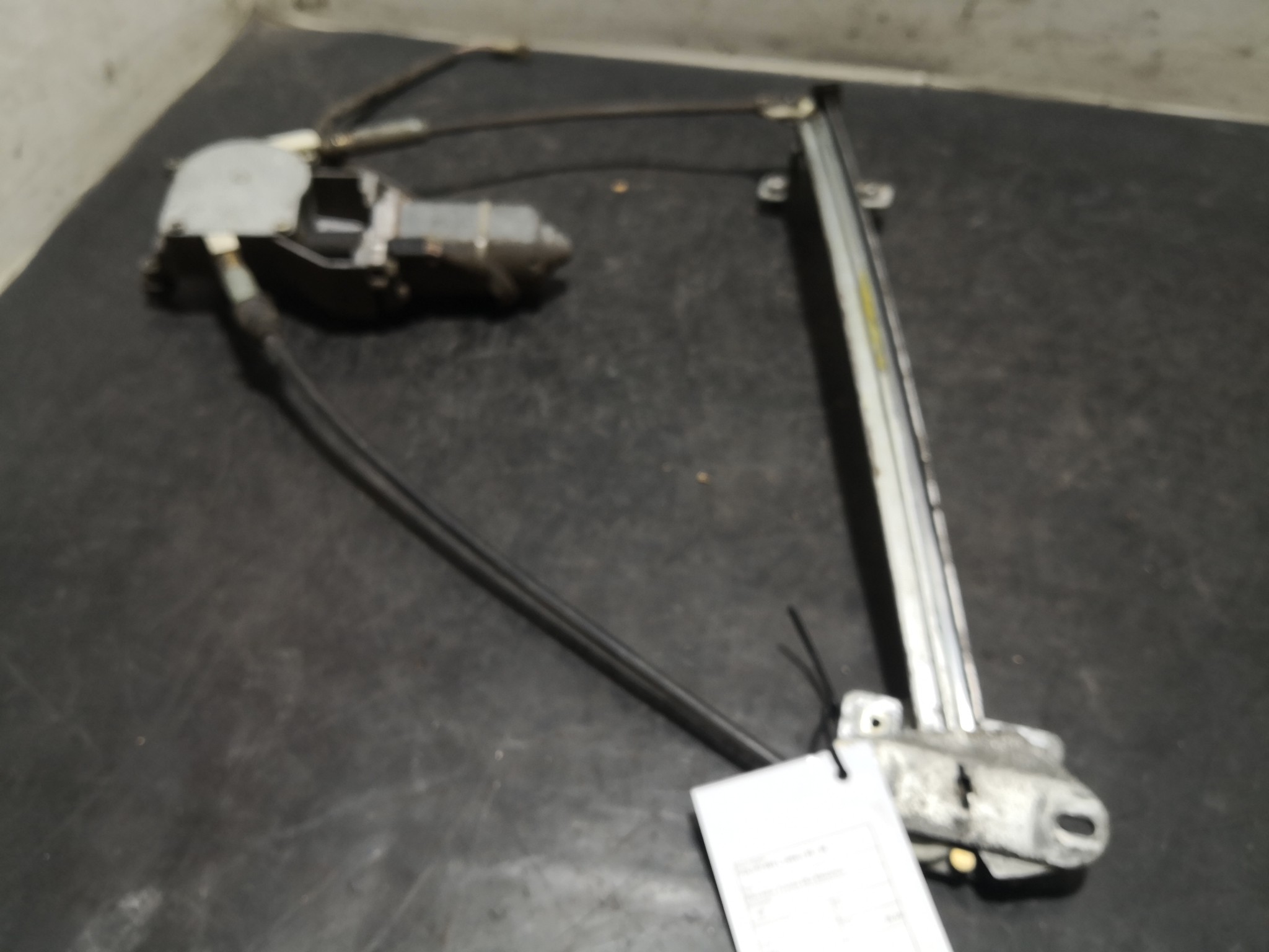 Elevador Frente Dto Electrico VOLVO - ID S_28923