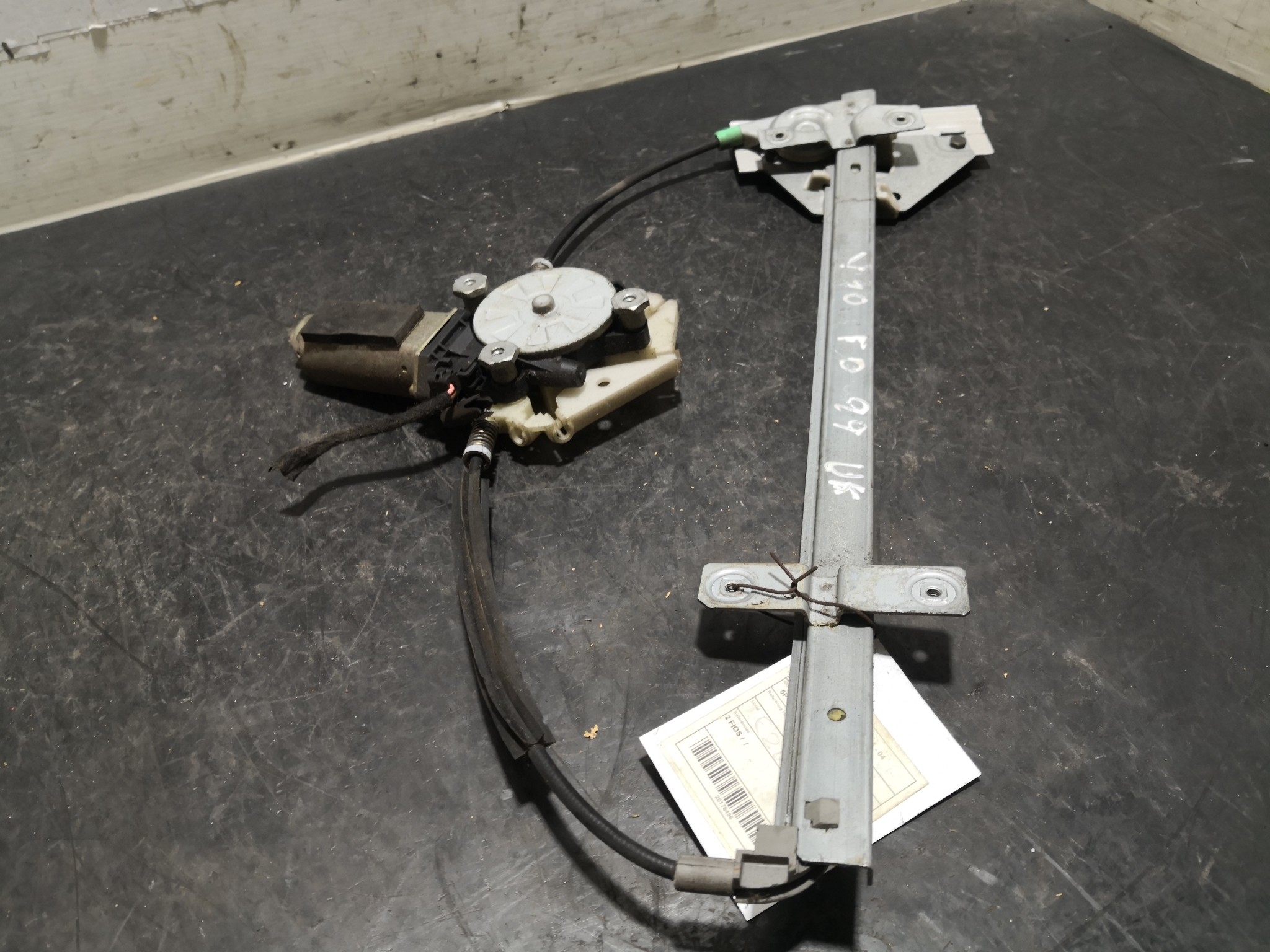 Elevador Frente Dto Electrico VOLVO V40 Combi (645) | 95 - 04 Imagem-1