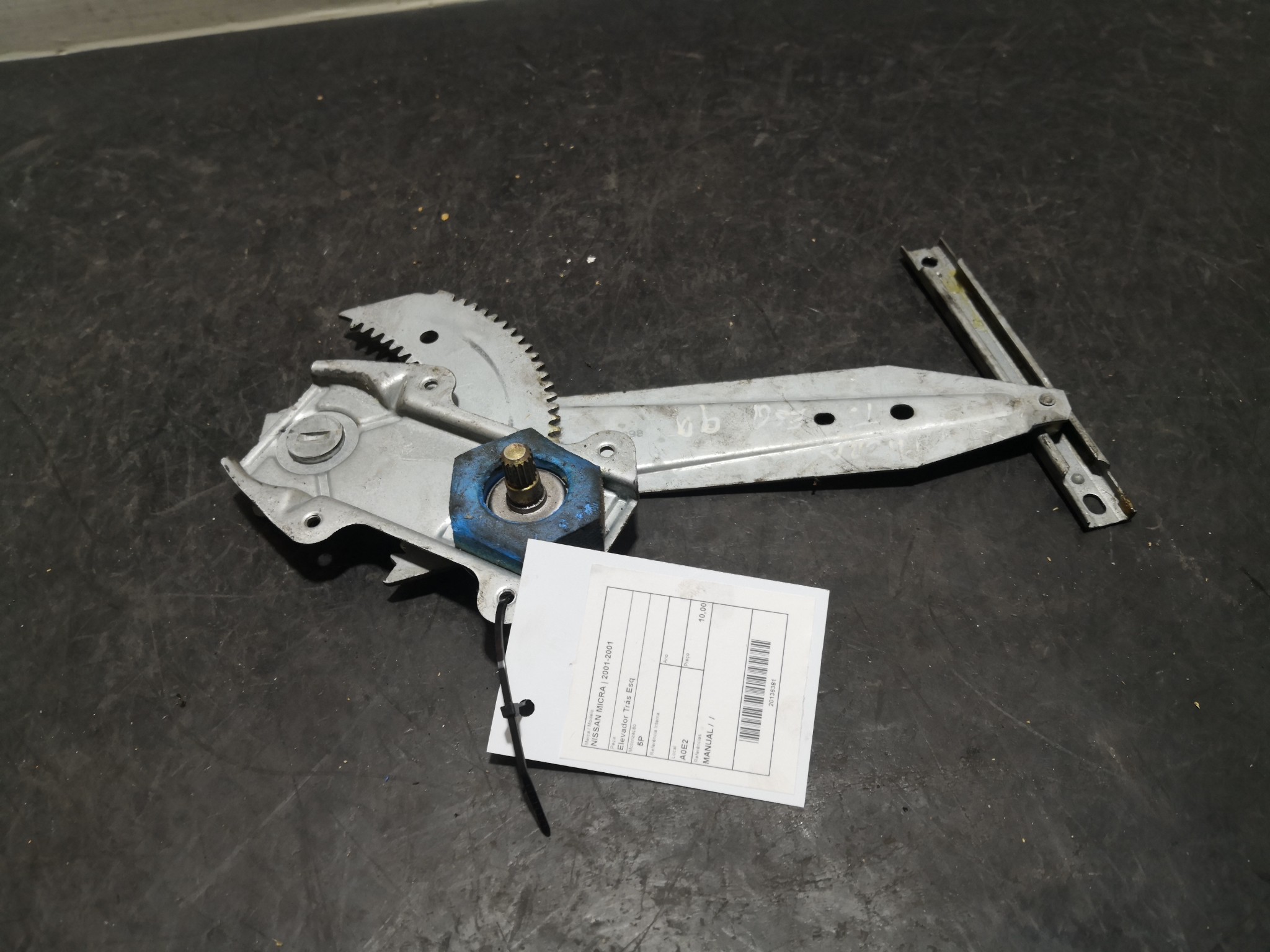 Elevador Trás Esq NISSAN MICRA | 2001-2001 Imagem-1