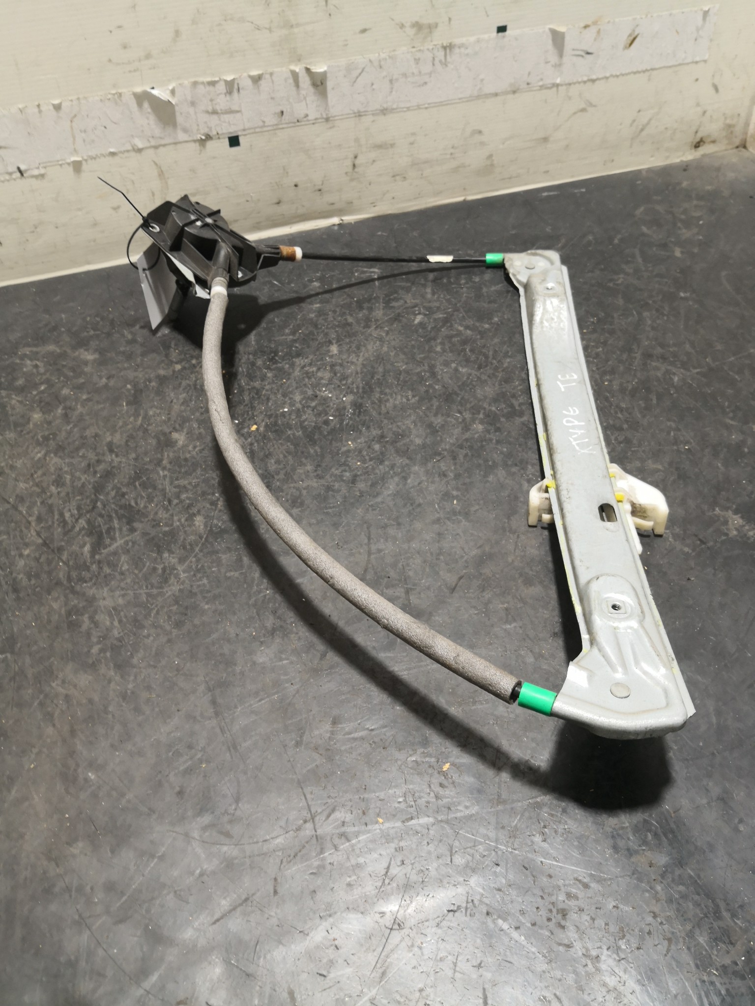 Elevador Trás Esq JAGUAR X-TYPE (X400) | 01 - 09 Imagem-1