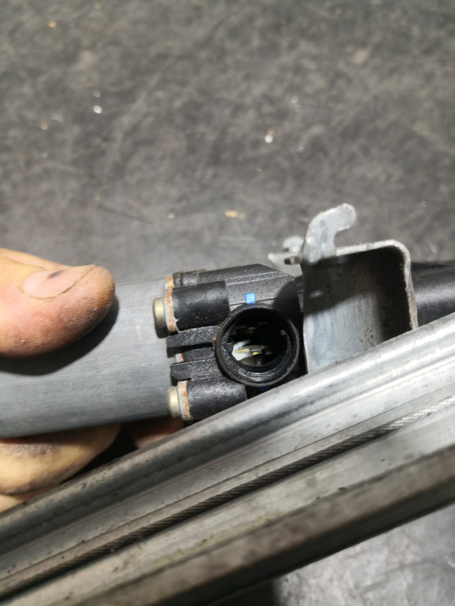 Elevador Frente Dto Electrico NISSAN ALMERA II (N16) | 00 -  Imagem-1