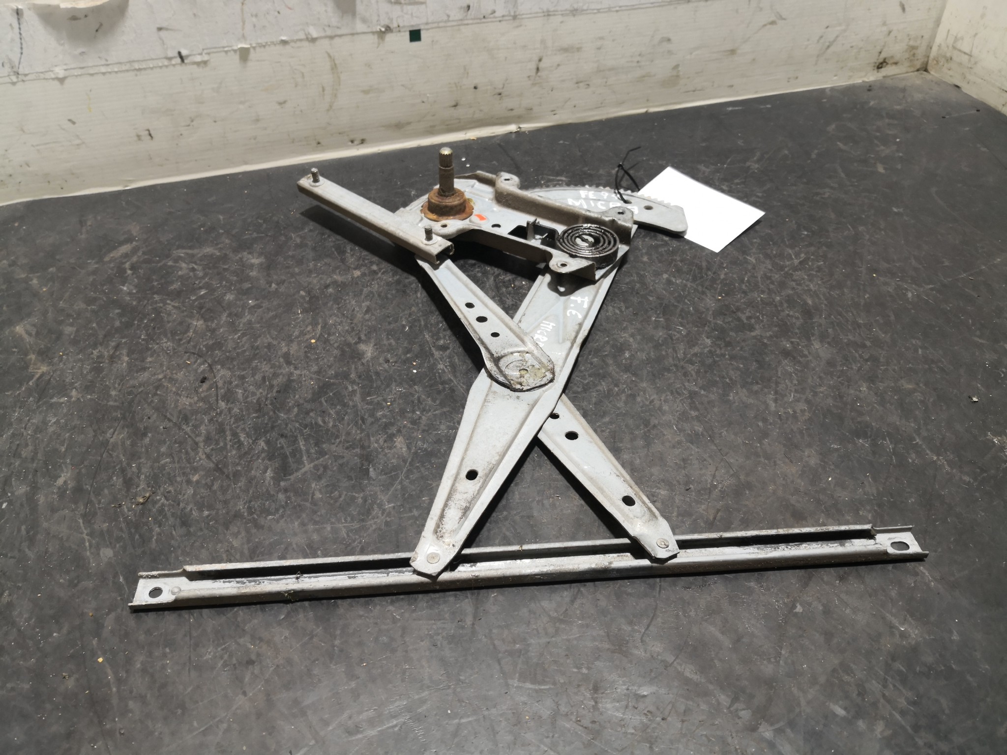 Elevador Frente Esq NISSAN MICRA | 1998-1998 Imagem-1