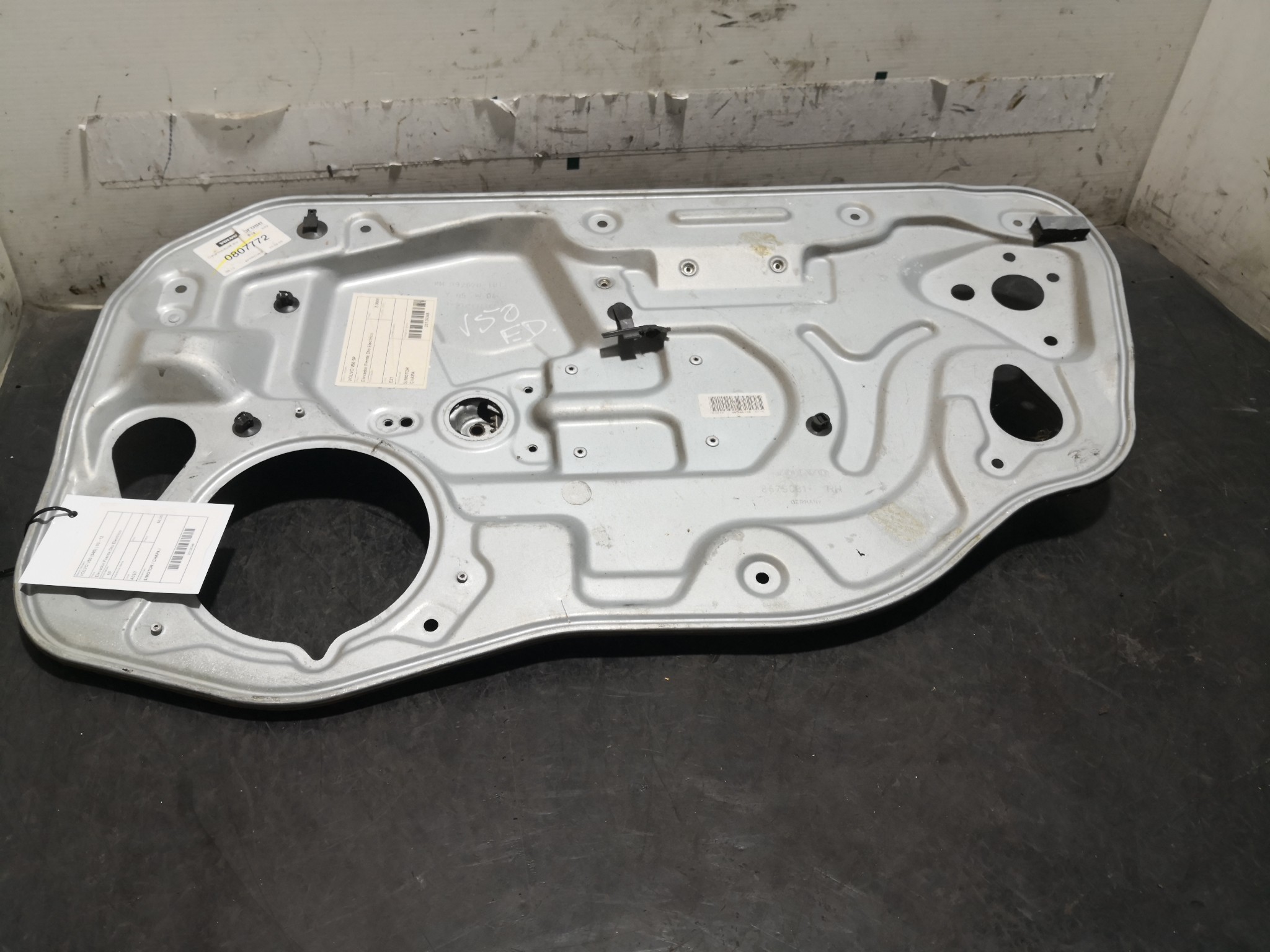 Elevador Frente Dto Electrico VOLVO - ID S_26345