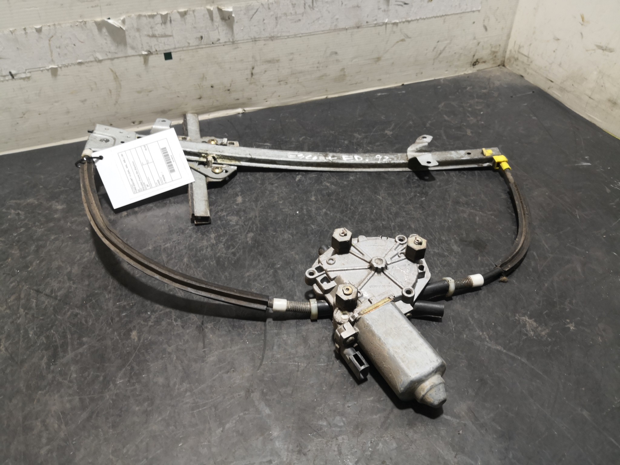 Elevador Frente Dto Electrico FORD - ID S_26017