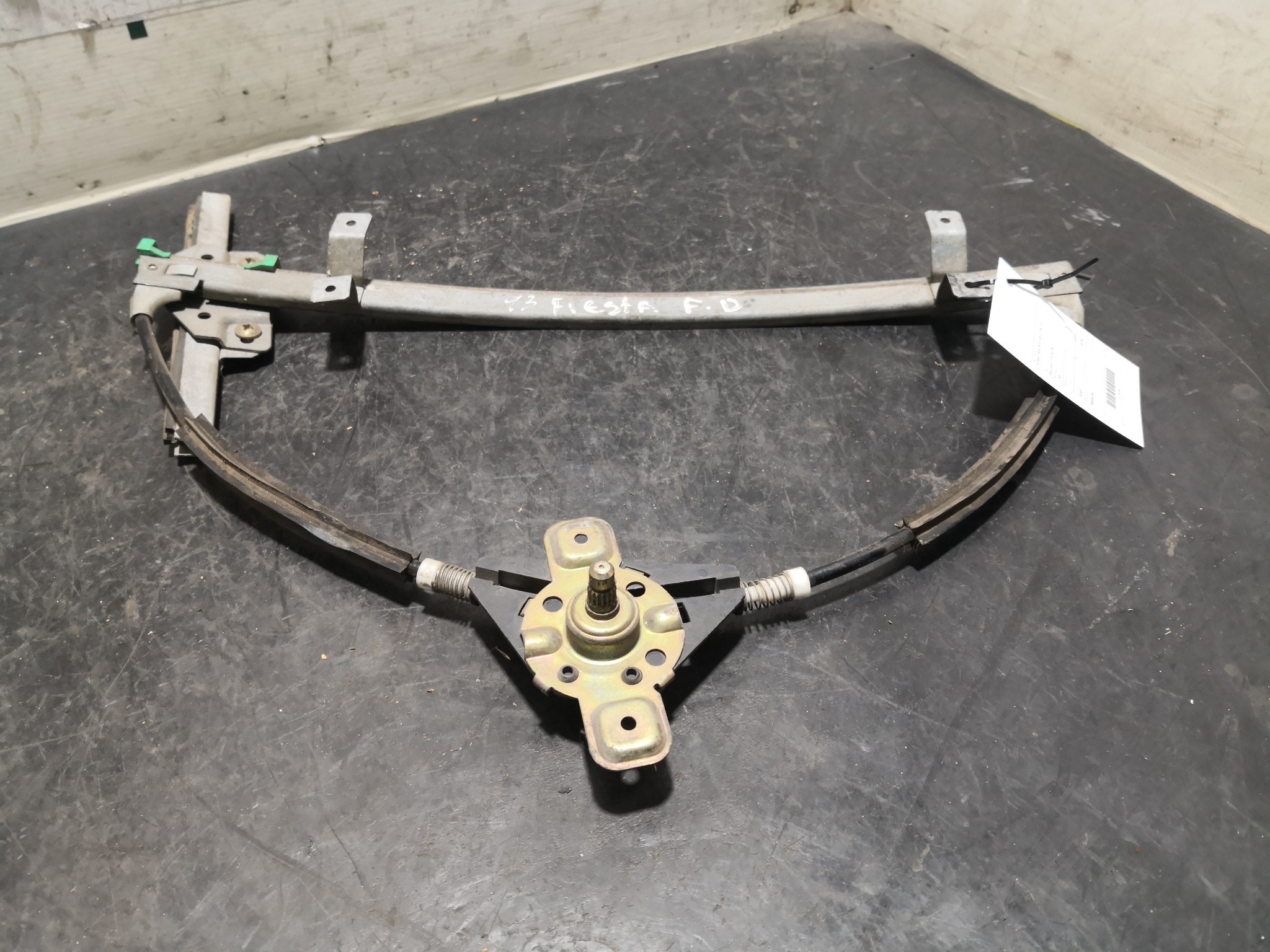 Elevador Frente Dto FORD - ID S_26353