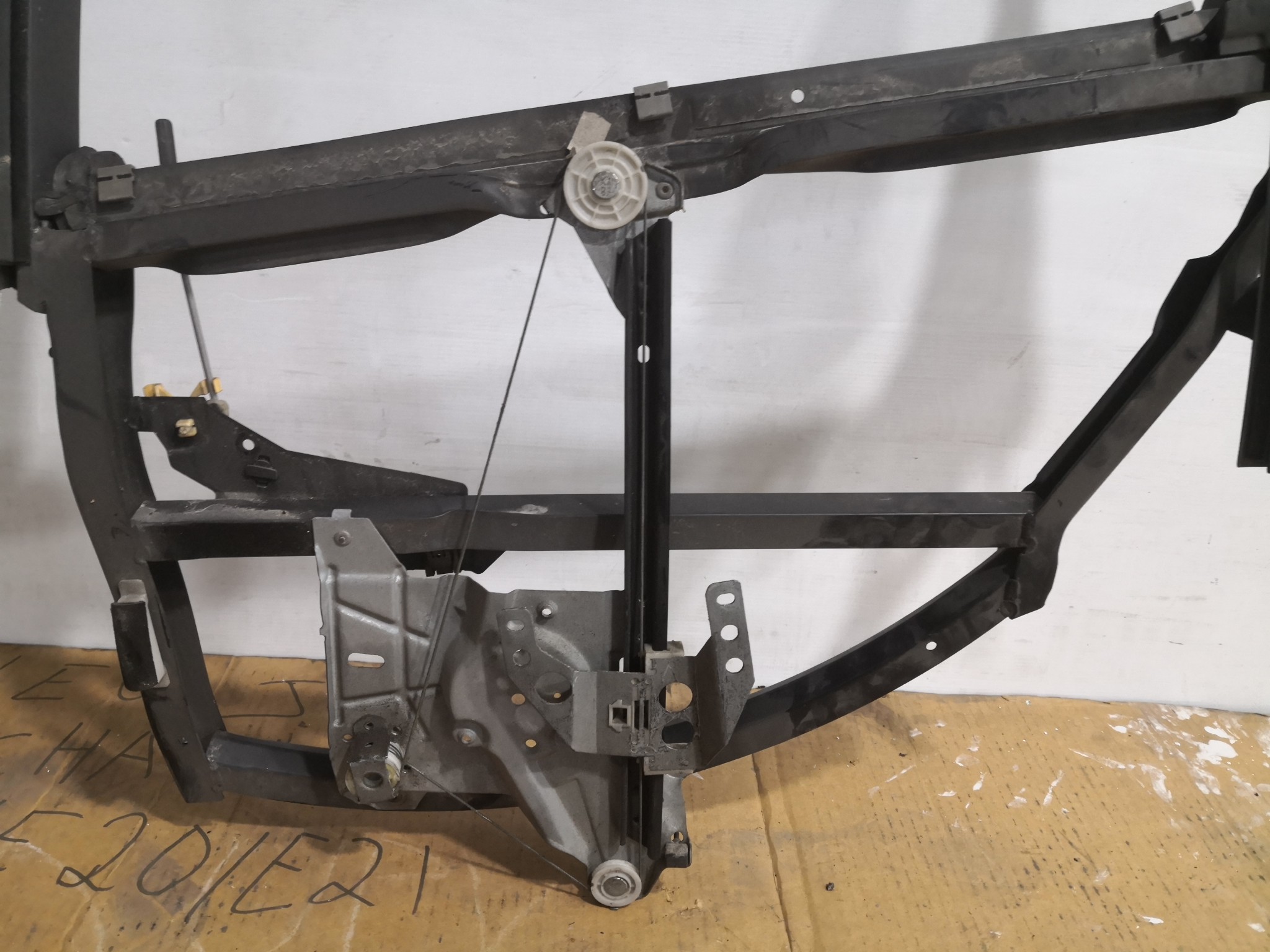 Elevador Trás Esq AUDI A4 Avant (8D5, B5) | 94 - 02 Imagem-1