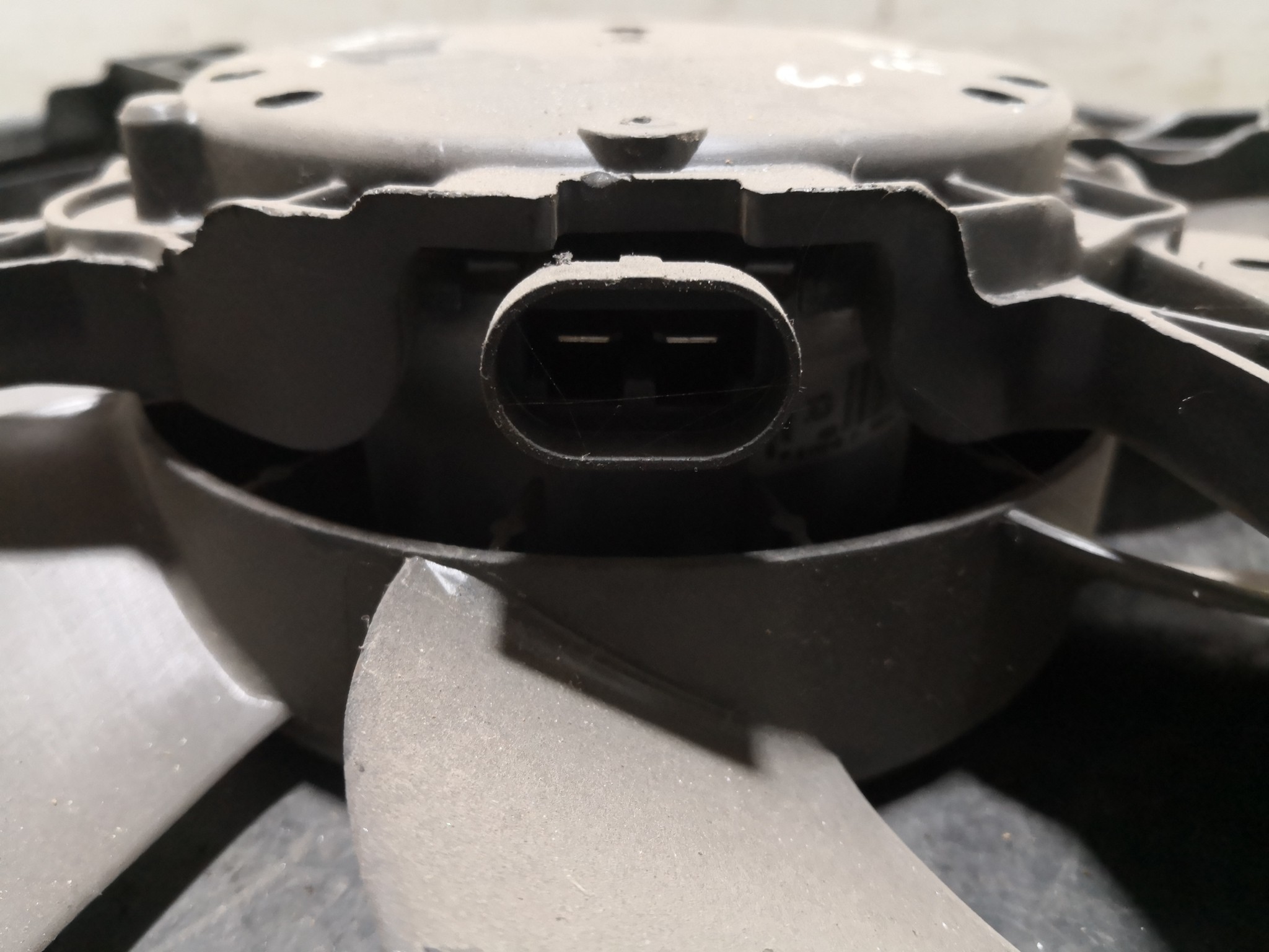 Termoventiladores RENAULT MEGANE III Hatchback (BZ0/1_) | 08 -  Imagem-1