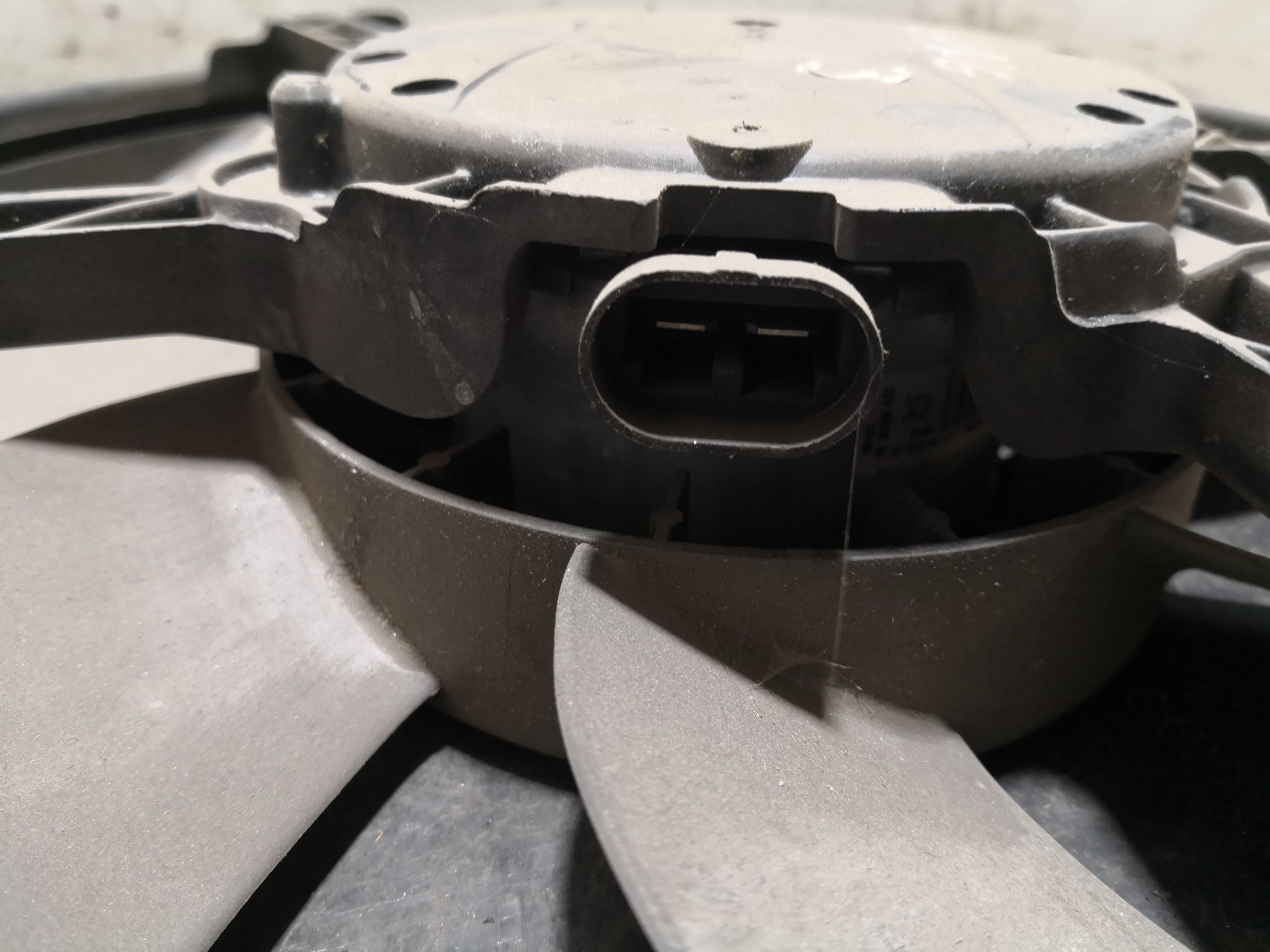 Termoventiladores RENAULT MEGANE III Hatchback (BZ0/1_) | 08 -  Imagem-1