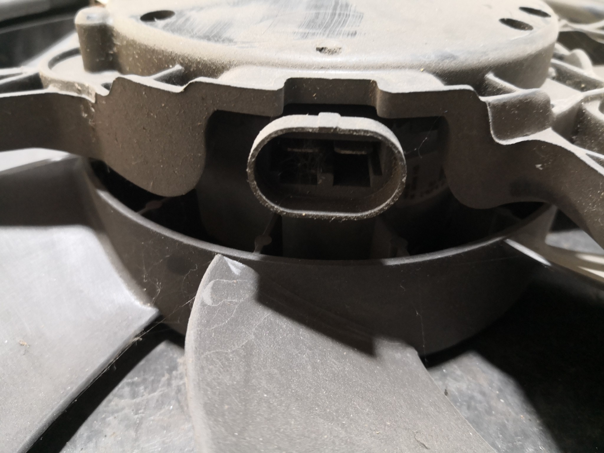 Termoventiladores RENAULT MEGANE III Hatchback (BZ0/1_) | 08 -  Imagem-1