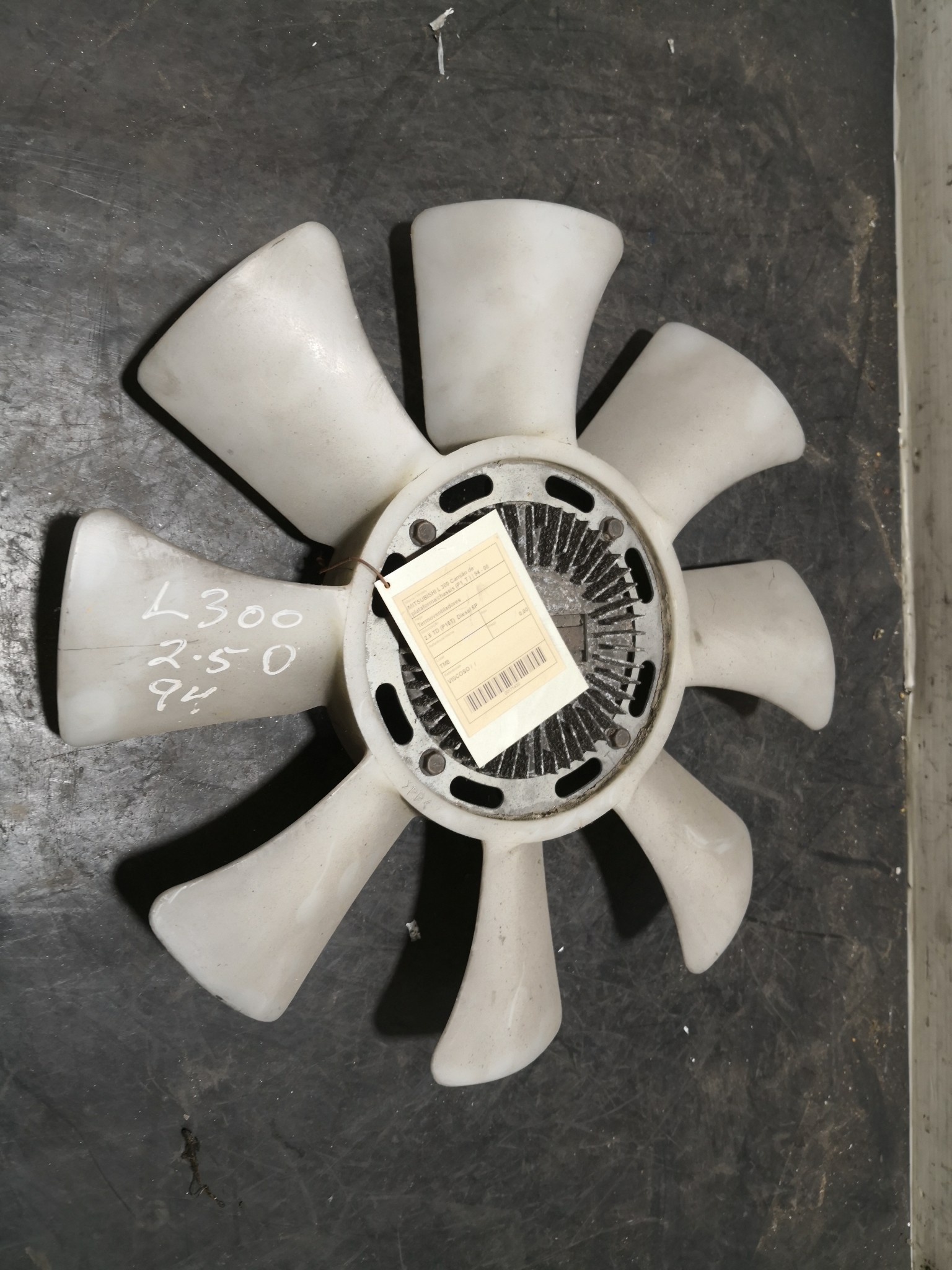 Termoventiladores MITSUBISHI L 300 III Camião de plataforma/chassis (P1_T ) | 94 - 00 Imagem-1